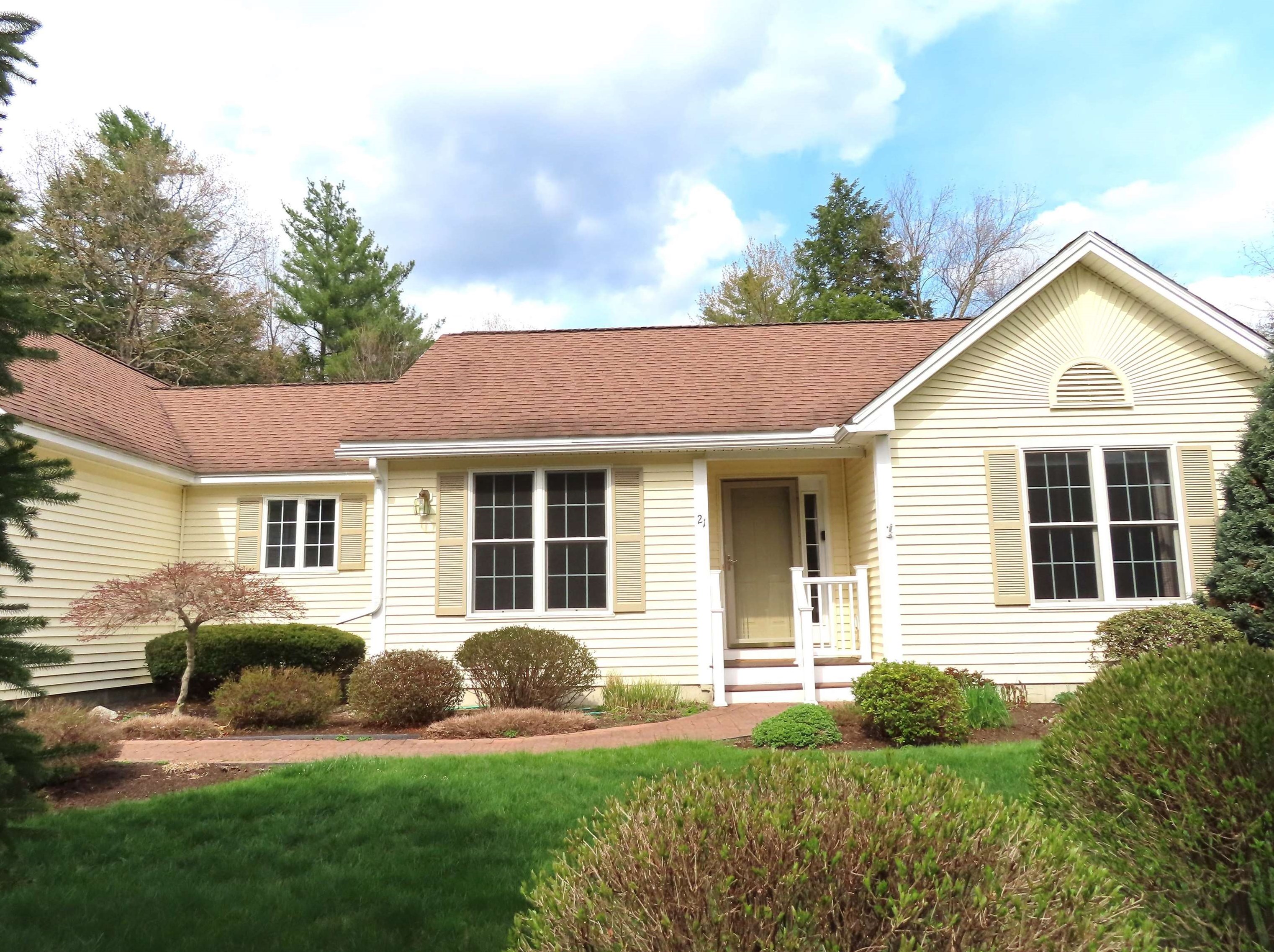 21 Mountain View Dr, Keene, NH 03431