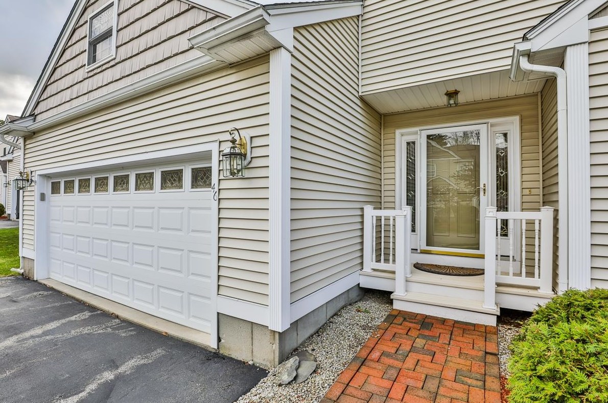 46 Terrell Ln, Hollis, NH 03049
