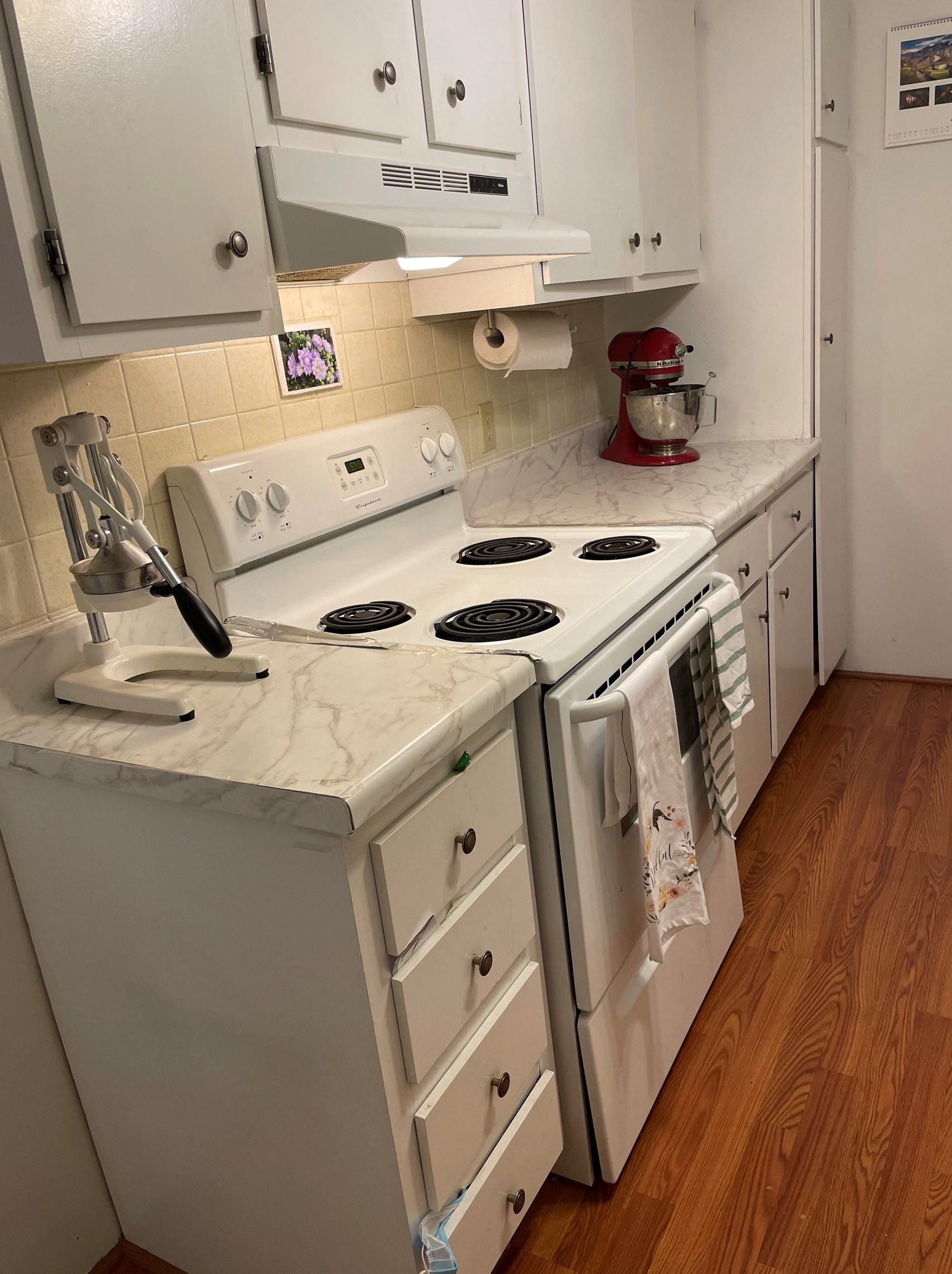 2 Strawberry Bank Rd #19, Nashua, NH 03062