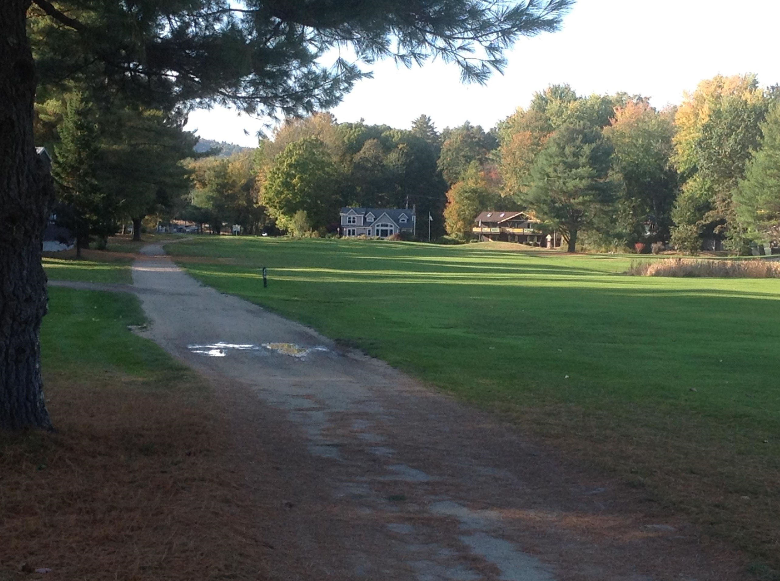 32 Barrington Cir, Ctr Ossipee NH  03814-7103 exterior