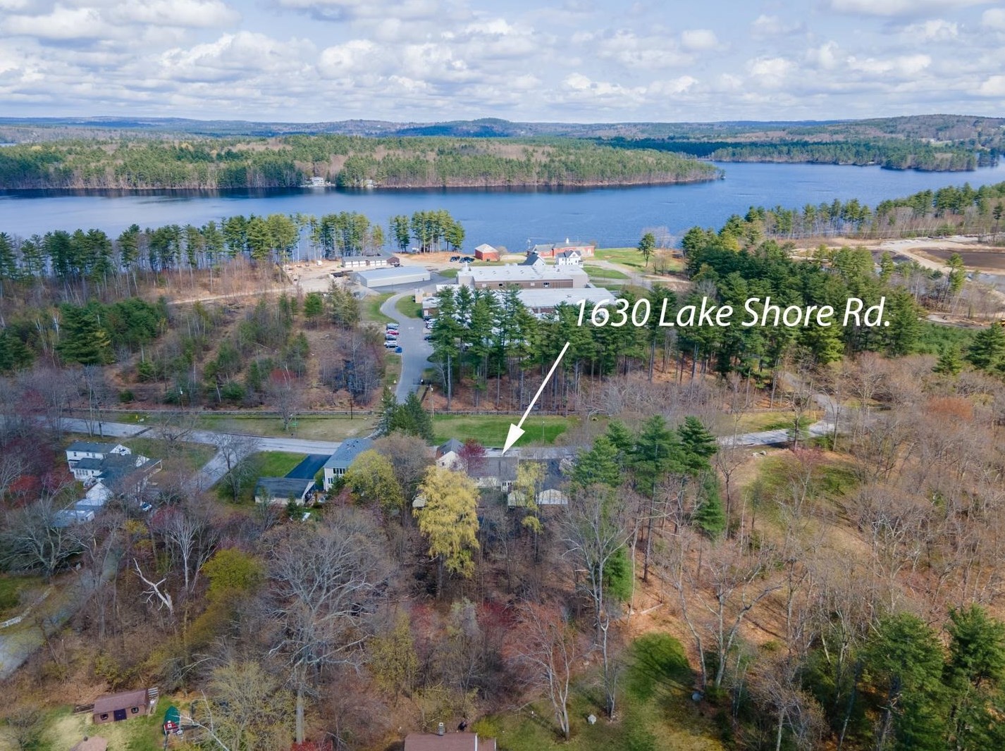 1630 Lake Shore Rd, Manchester NH  03109-5711 exterior