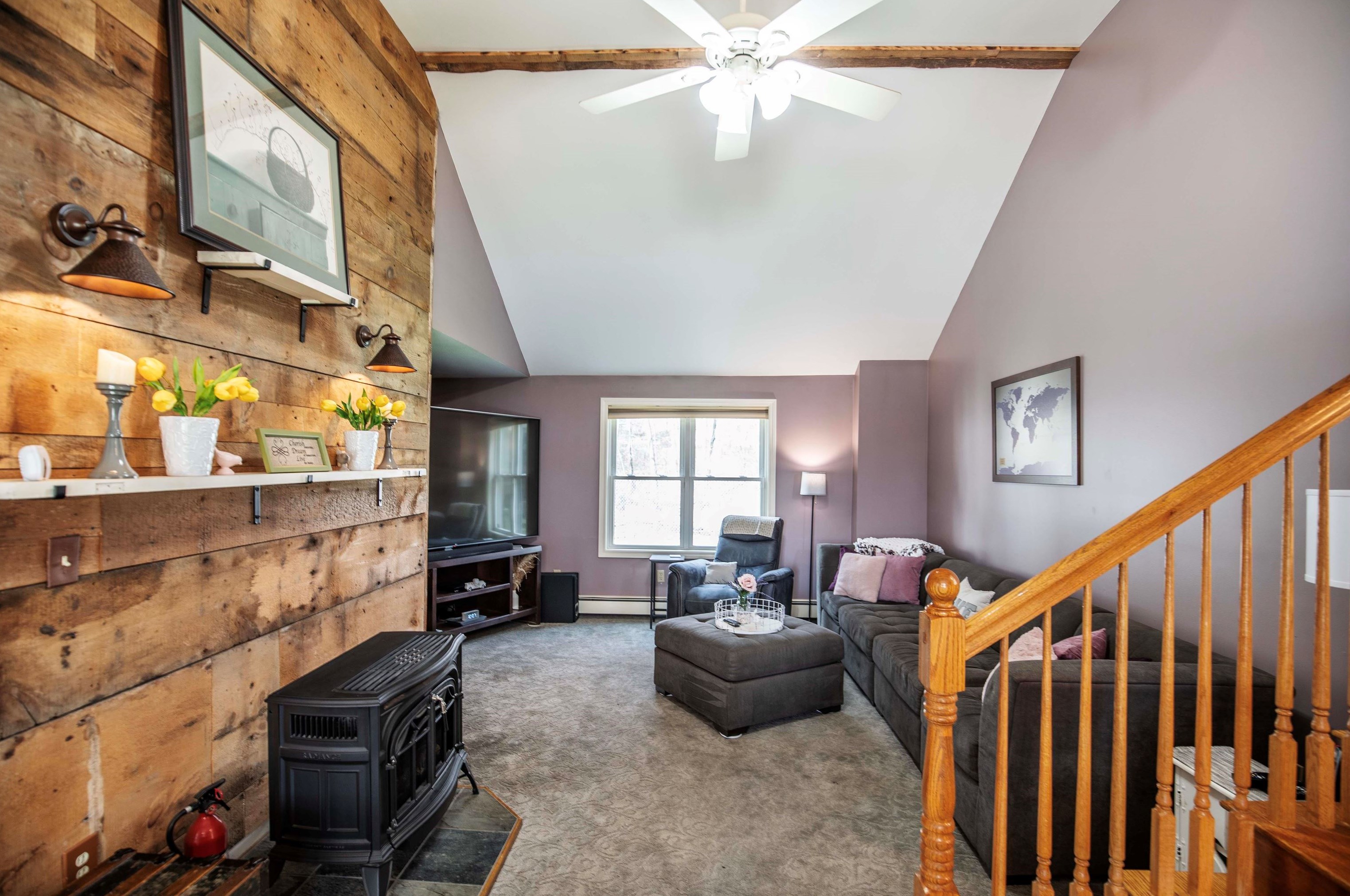 1630 Lake Shore Rd, Manchester NH  03109-5711 exterior