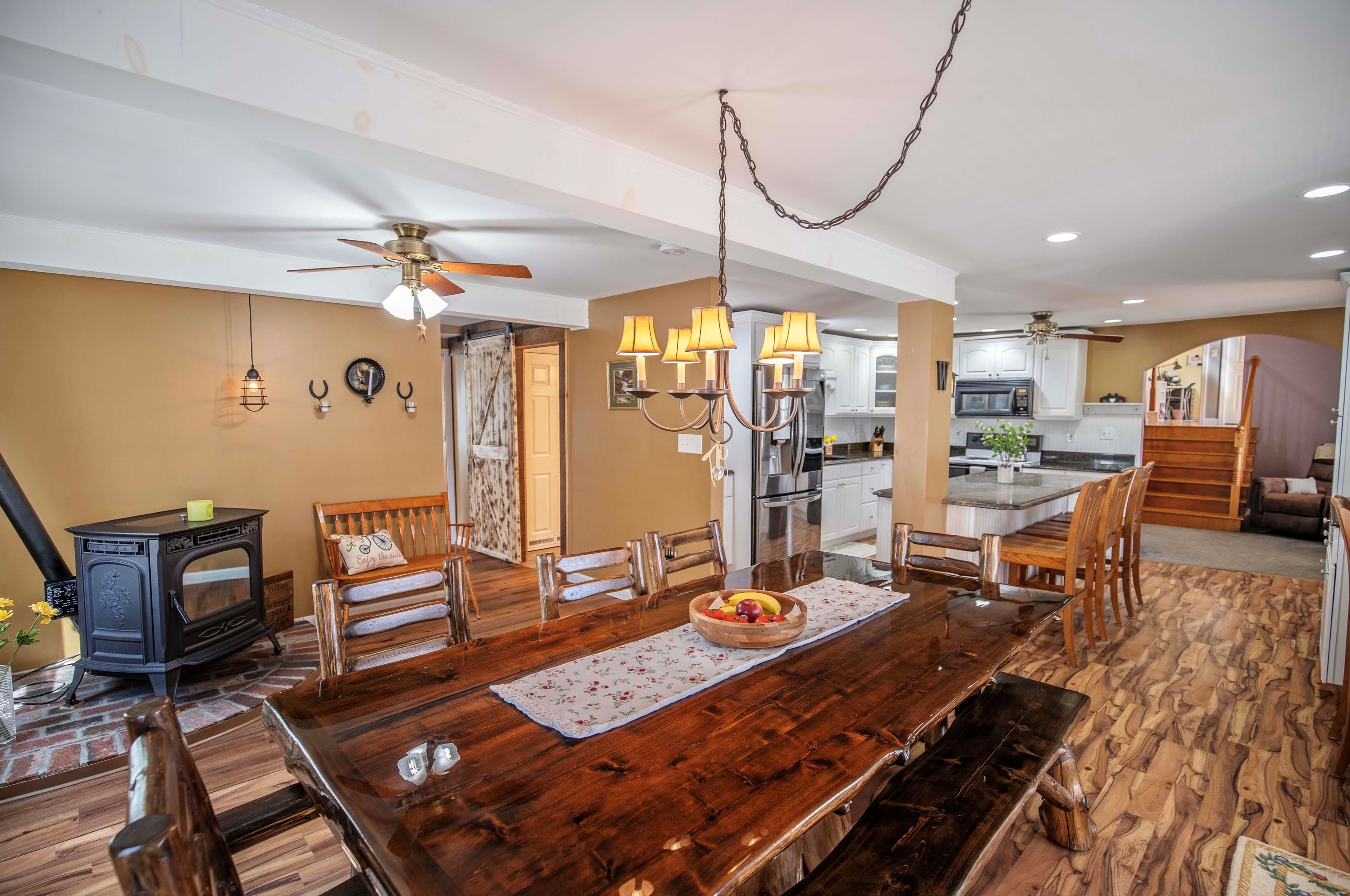 1630 Lake Shore Rd, Manchester NH  03109-5711 exterior