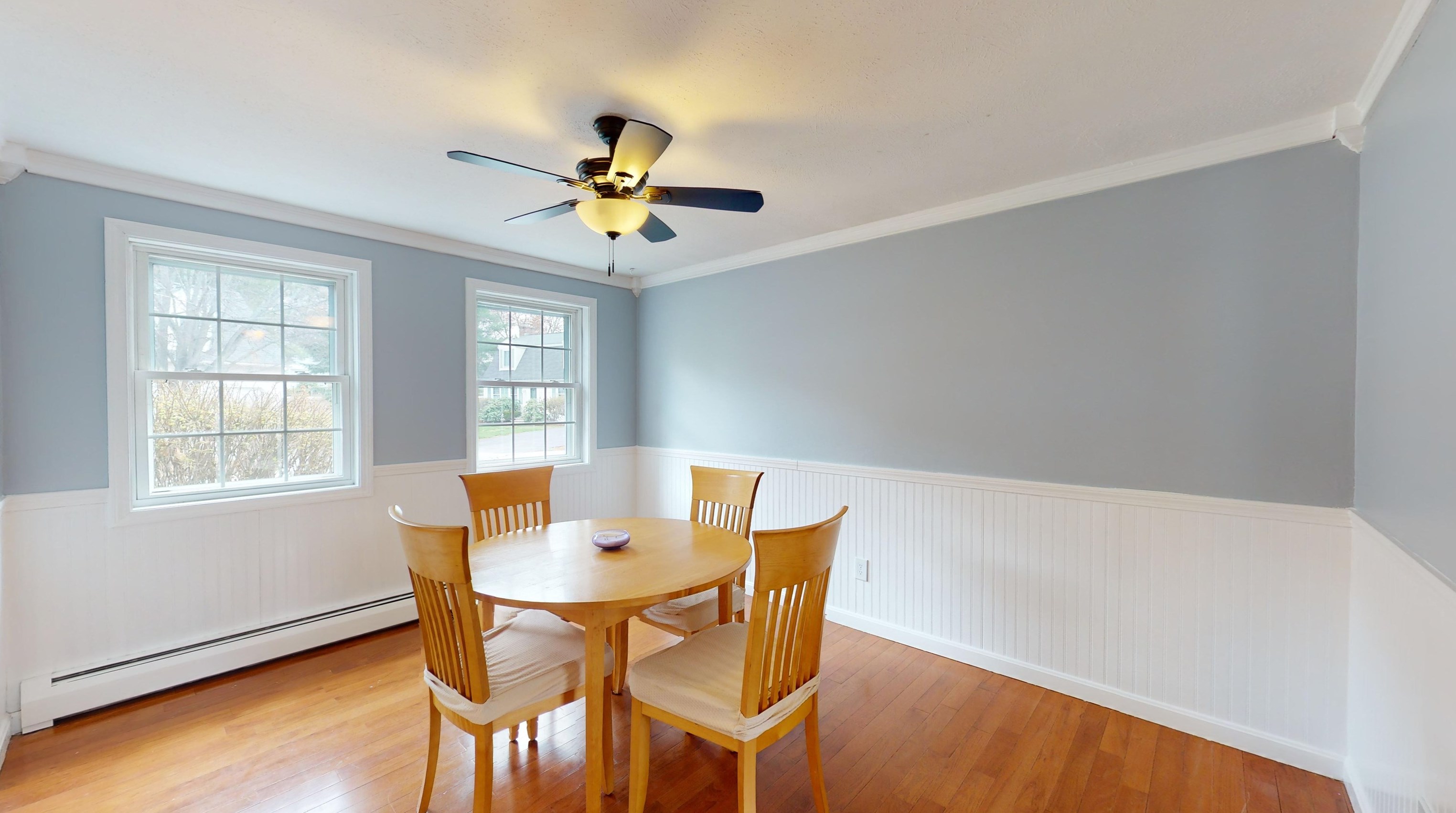 33 Old Orchard Way, Manchester NH  03103-2368 exterior
