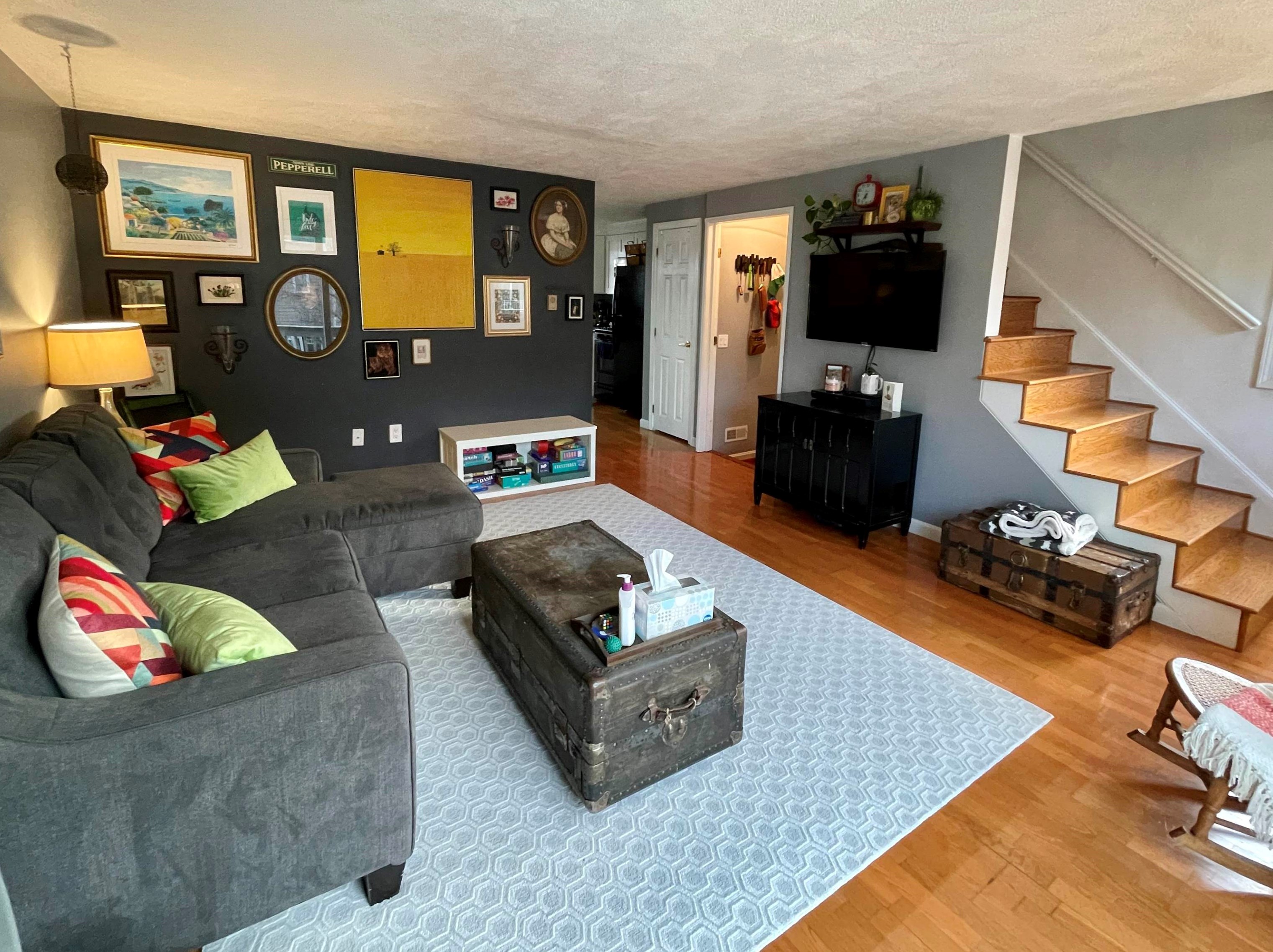 7 Profile Cir, Nashua, NH 03063