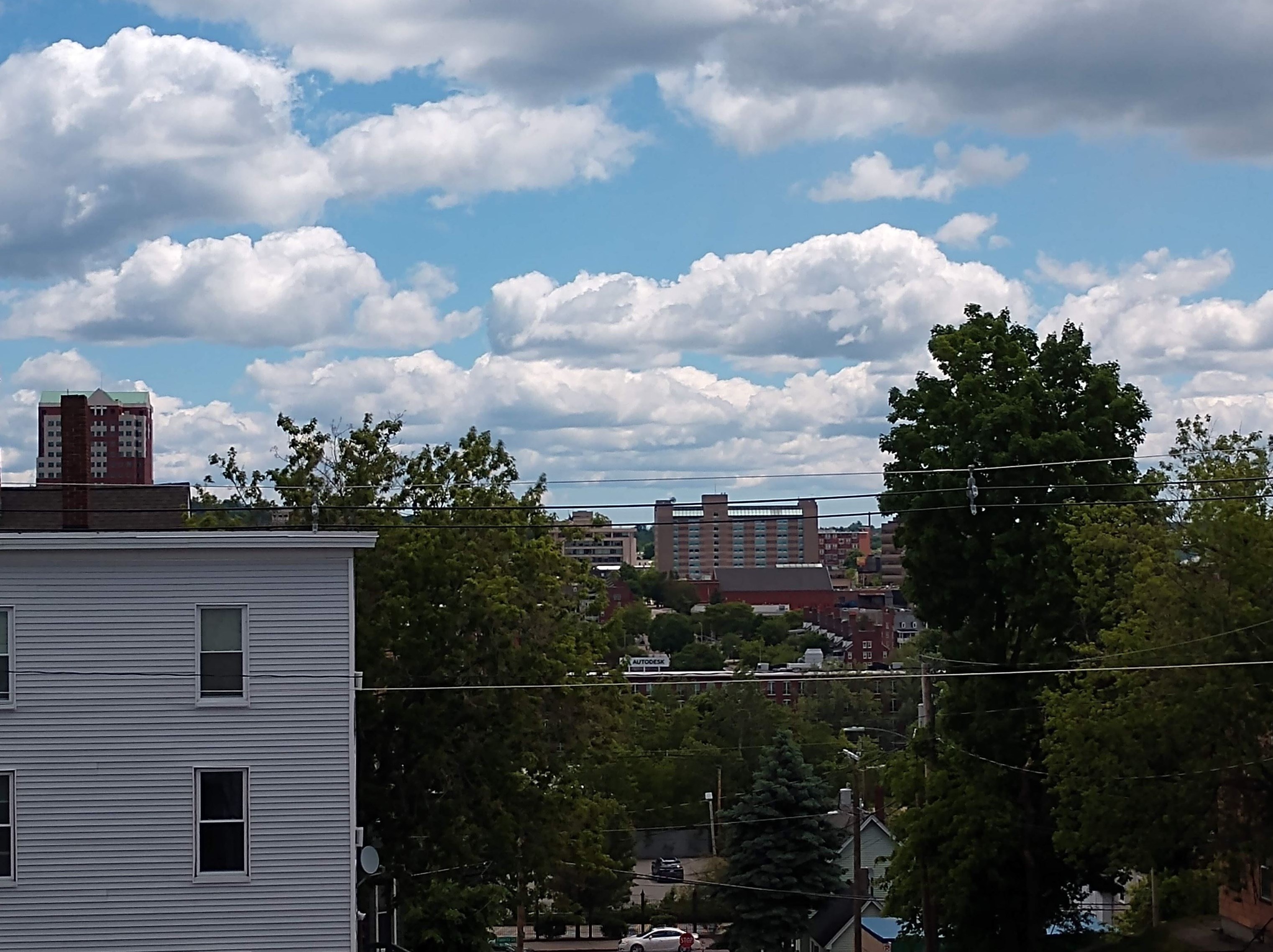 202 Notre Dame Ave, Manchester NH  03102-3942 exterior