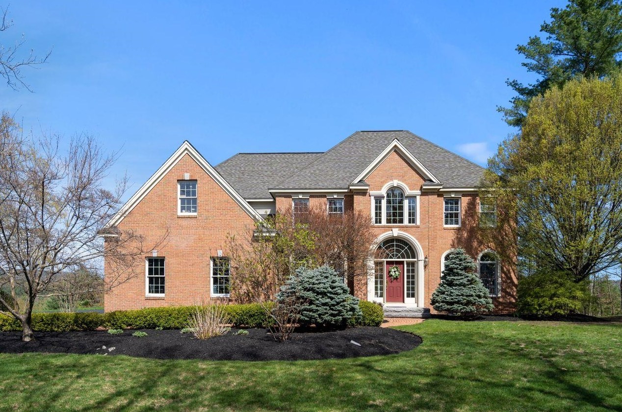 40 Long Hill Rd, Hollis, NH 03049