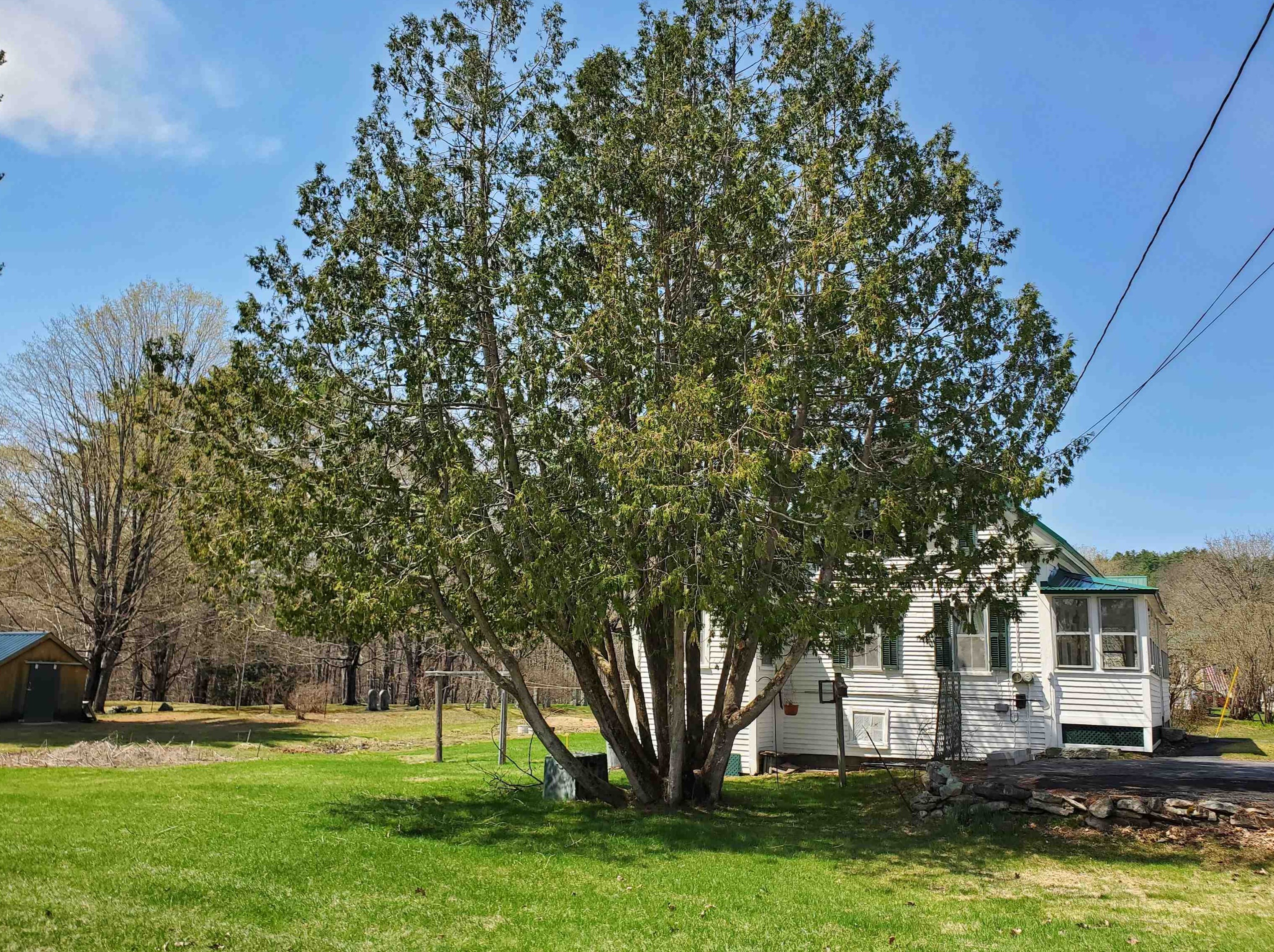 56 Old Portland Rd, Freedom, NH 03836