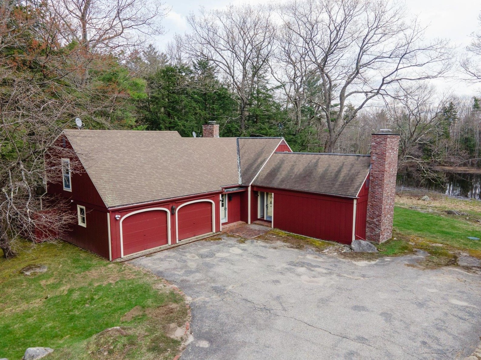 82 Parsons Rd, Dublin, NH 03444