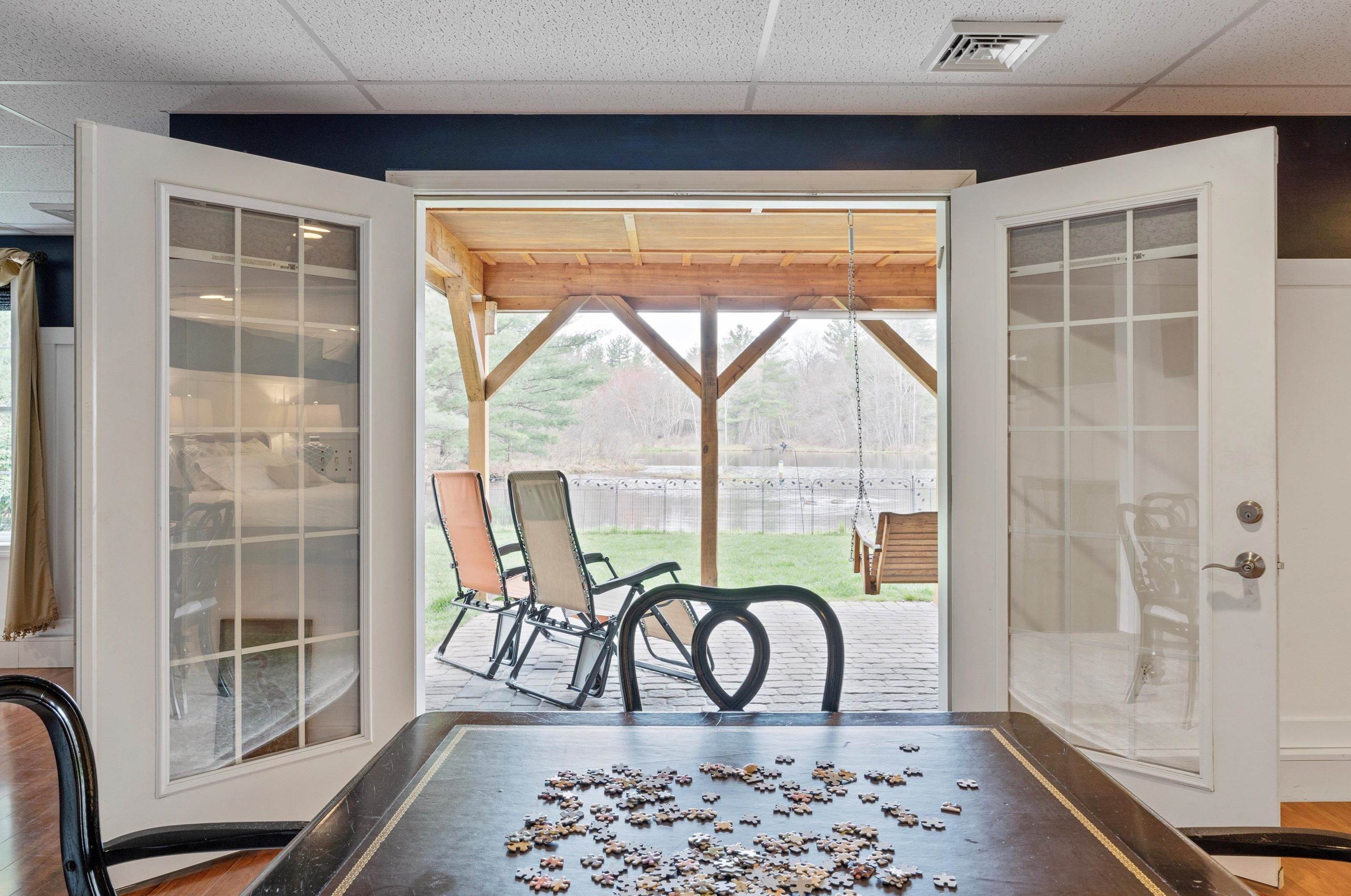 311 Brent St, Manchester NH  03103-7705 exterior