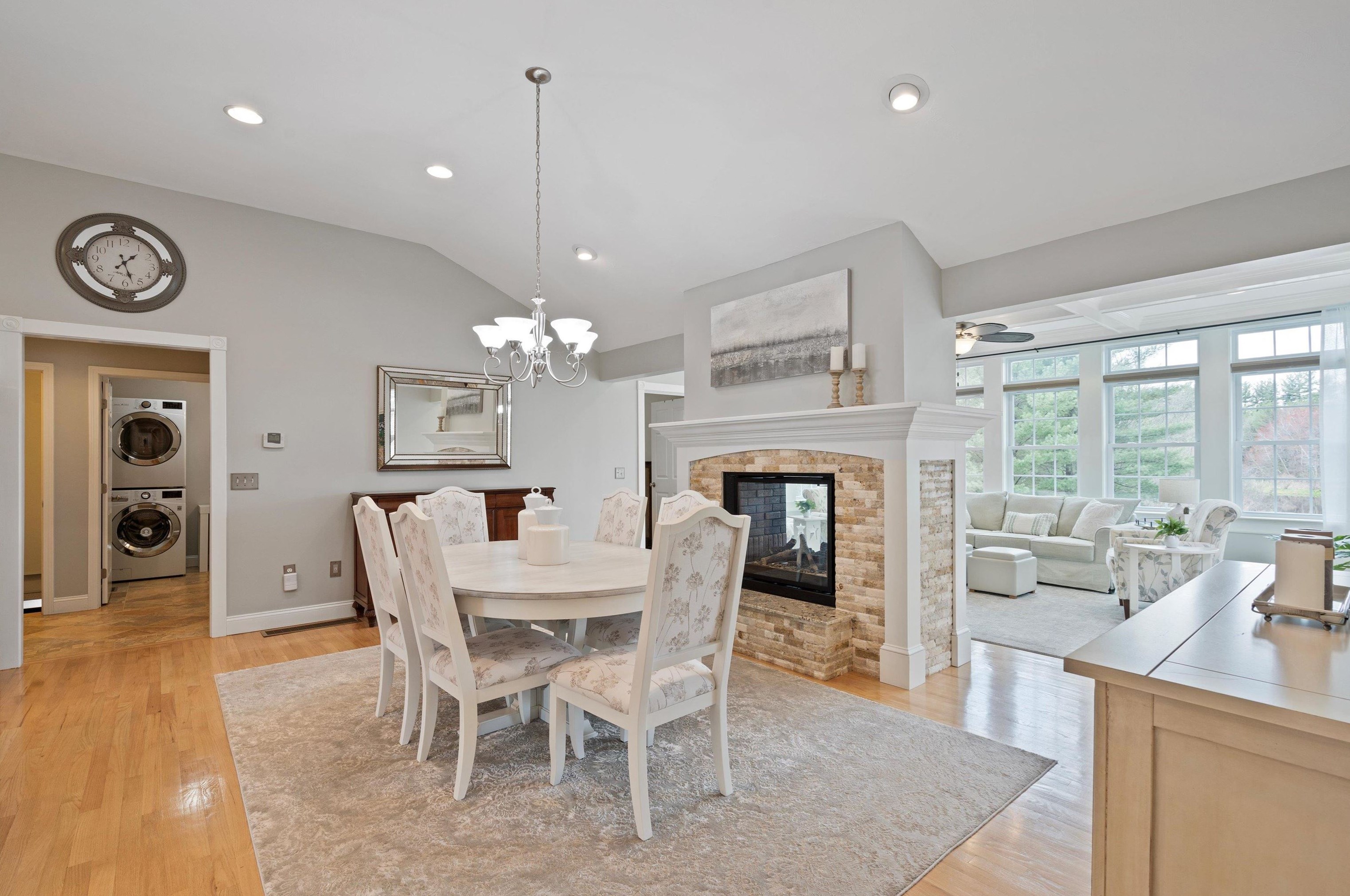 311 Brent St, Manchester NH  03103-7705 exterior