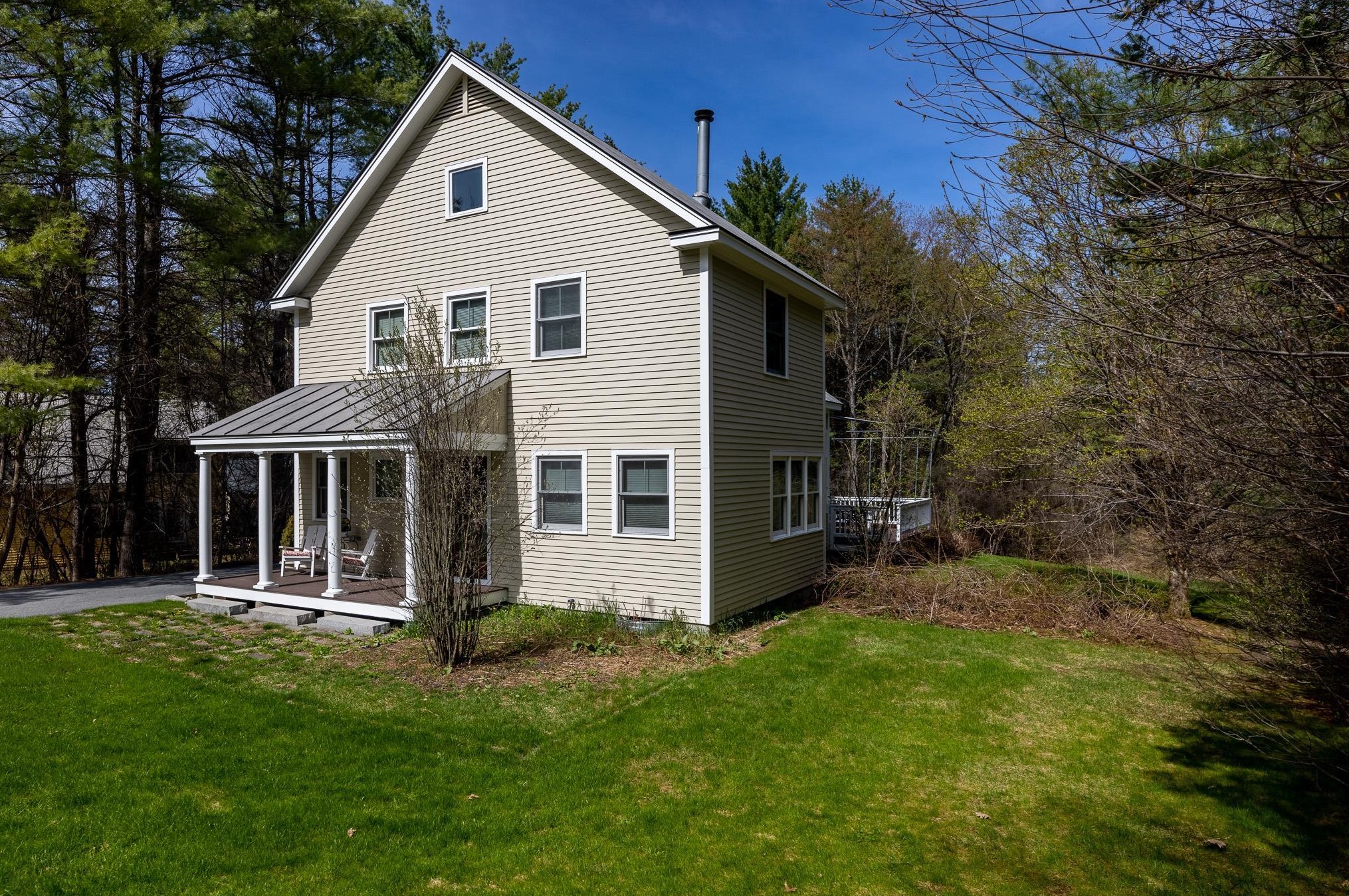 11 Macdonald Dr, Hanover, NH 03755 exterior