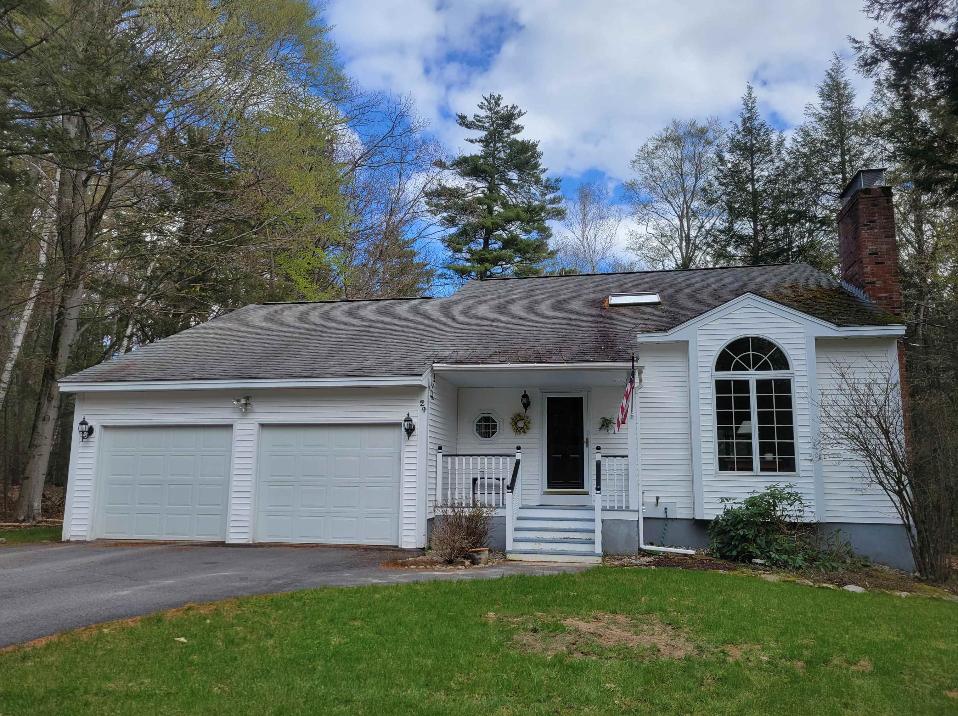 24 Winterhaven Rd, Tuftonboro, NH 03894-4027