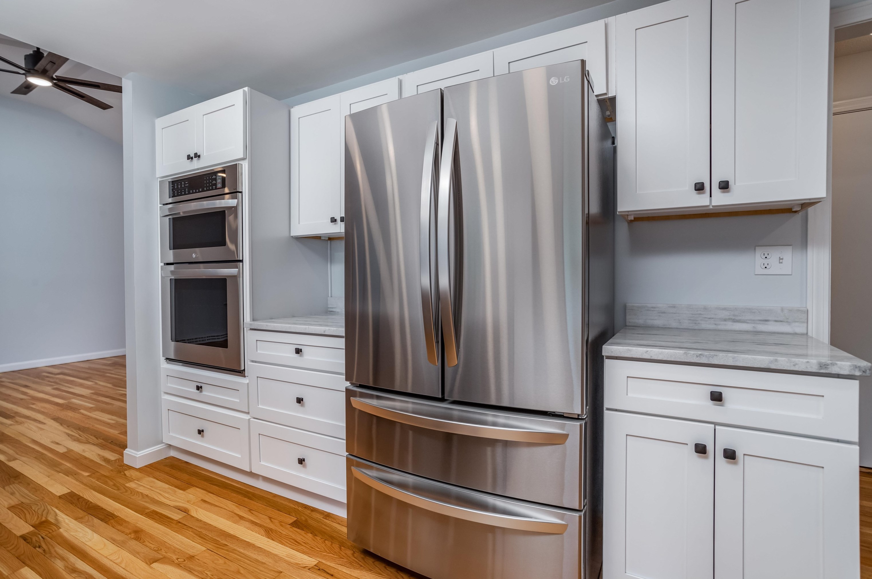 195 High Ridge Rd, Manchester NH  03104-3930 exterior