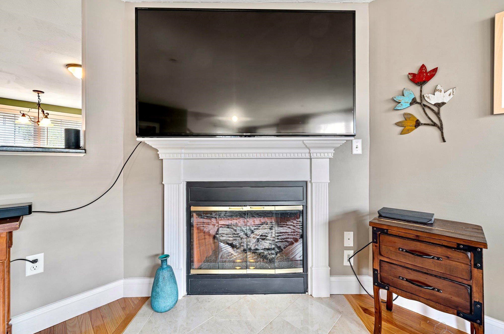 27 Hartshorn Way, Manchester NH 03109-5241 exterior