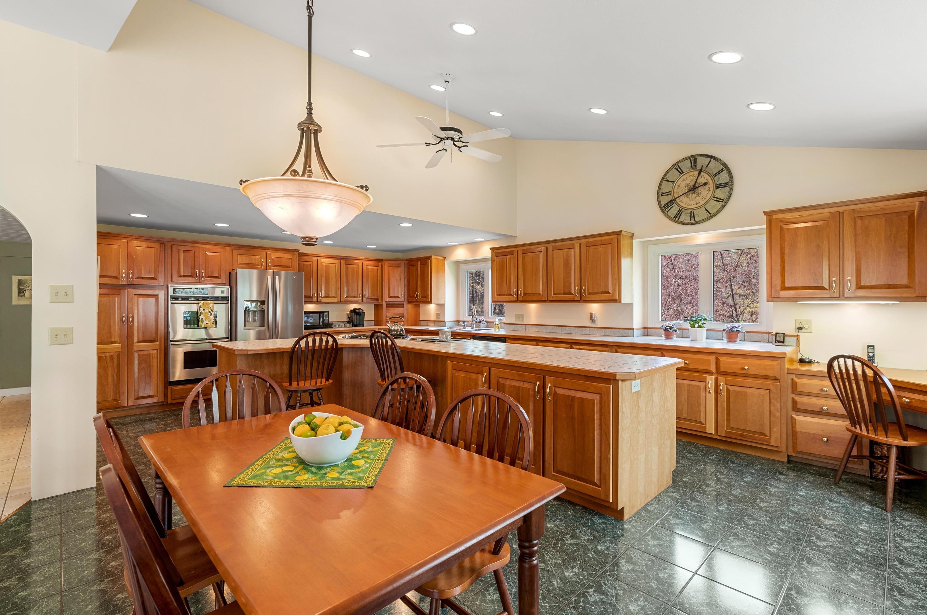 96 North Road, Fremont, NH 03044