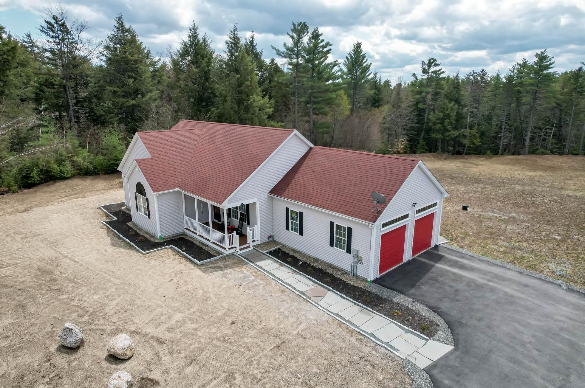 90 Monadnock Ln, Peterborough, NH 03458-2260