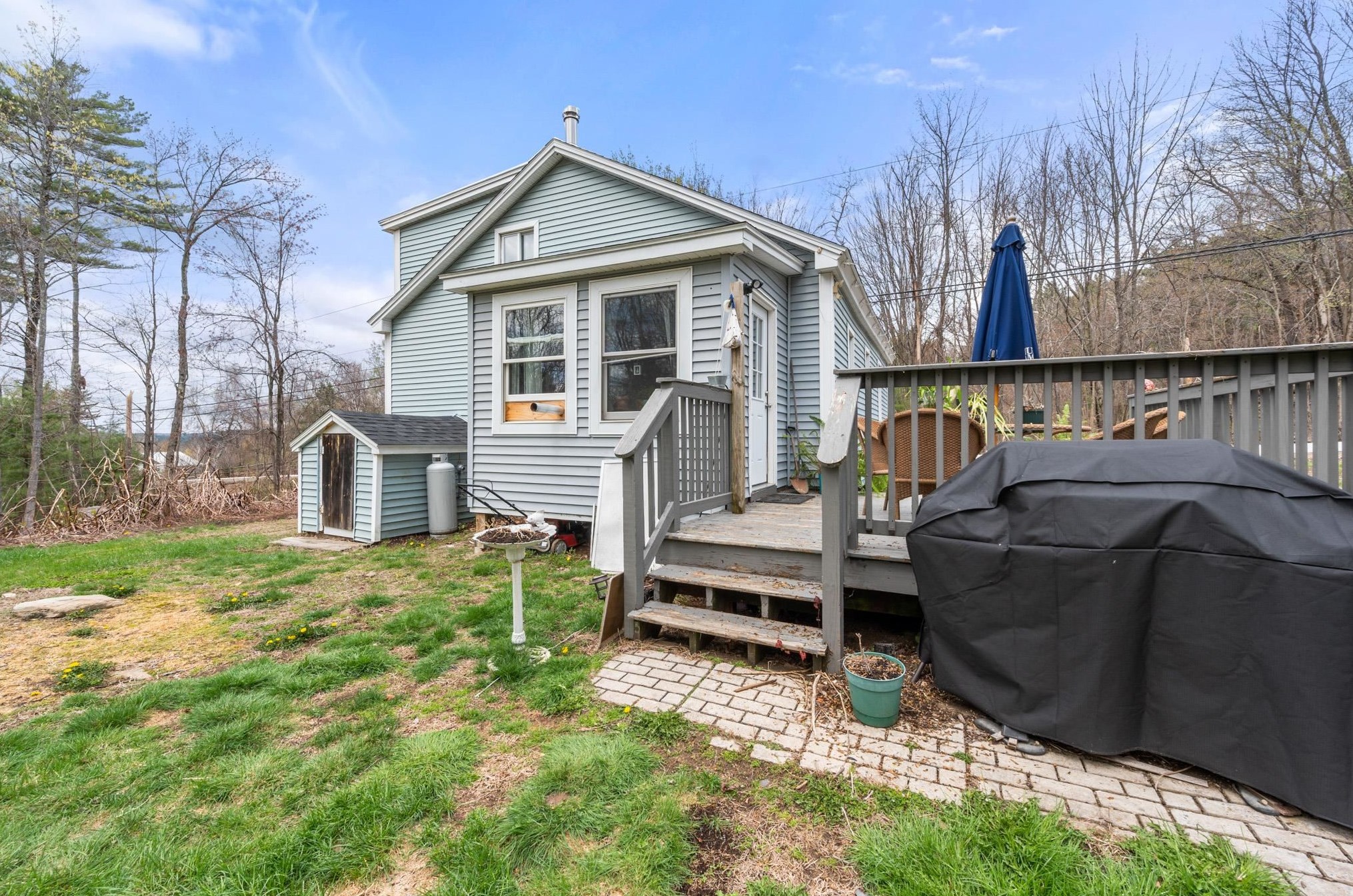 249 Horse Corner Rd, Chichester, NH 03258