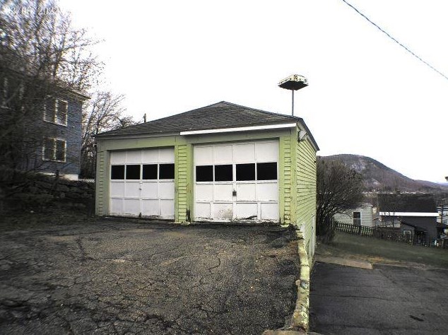 222 Grafton St, Berlin, NH 03570