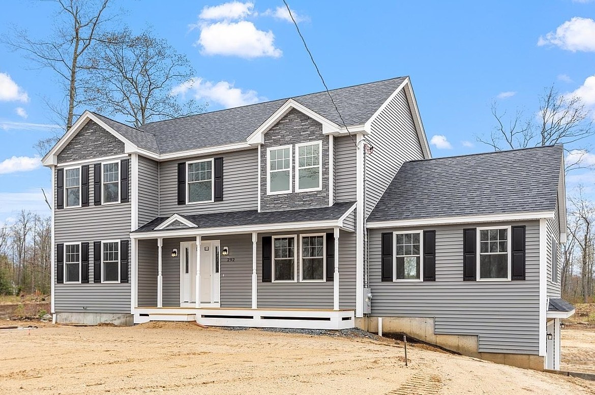 292 Copp Dr, Fremont, NH 03044
