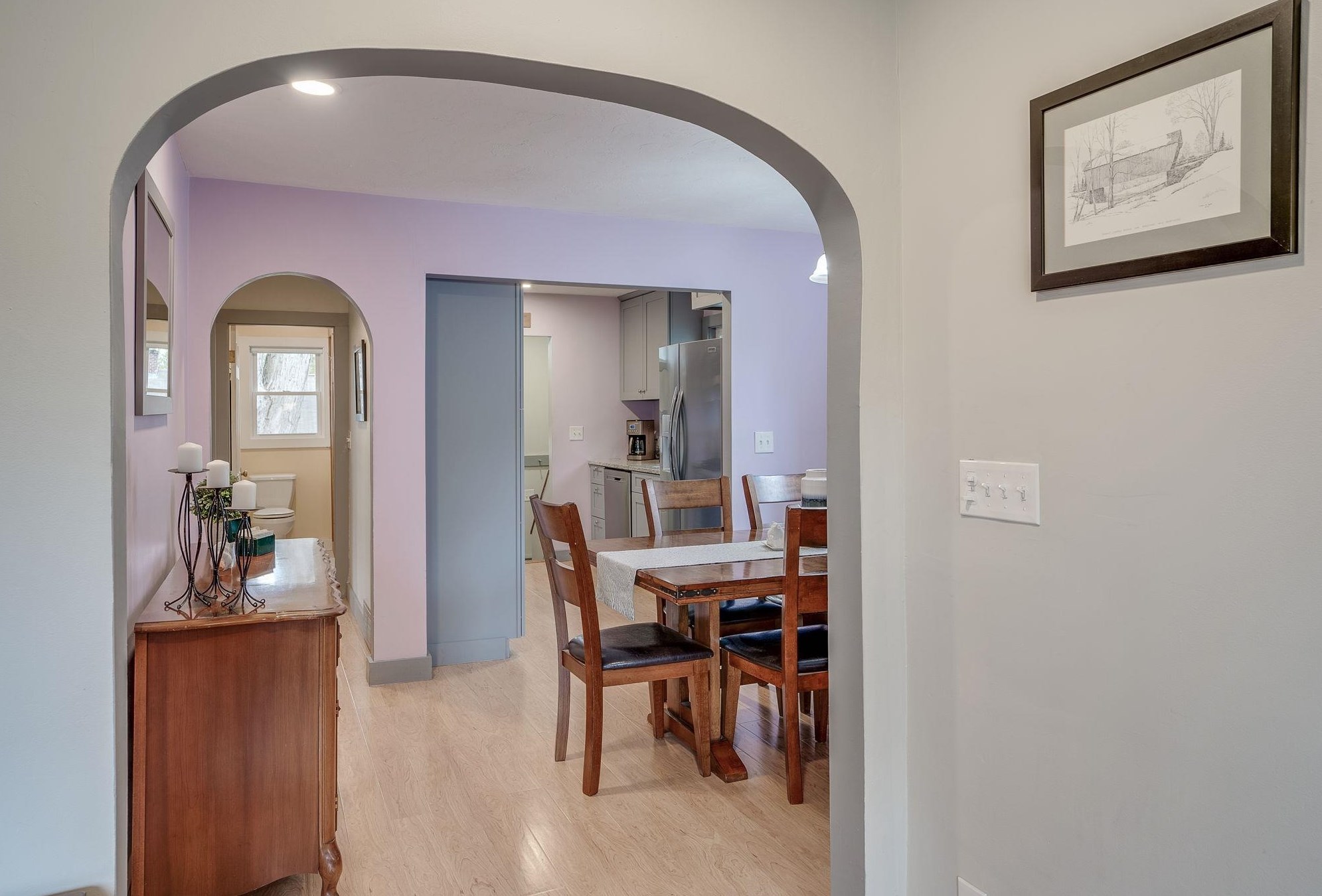 252 Lake St, Nashua NH  03060-4133 exterior