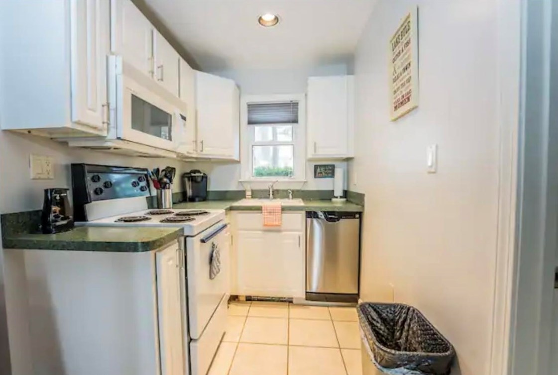 16 Hill Rd #6, Tilton, NH 03276