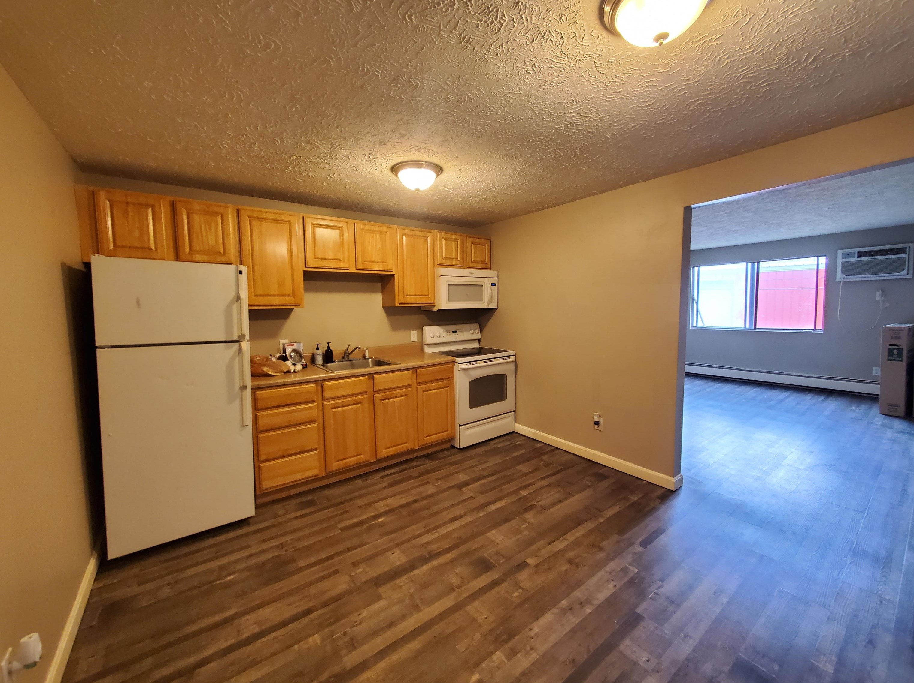 25 Log St #2c, Manchester, NH 03102