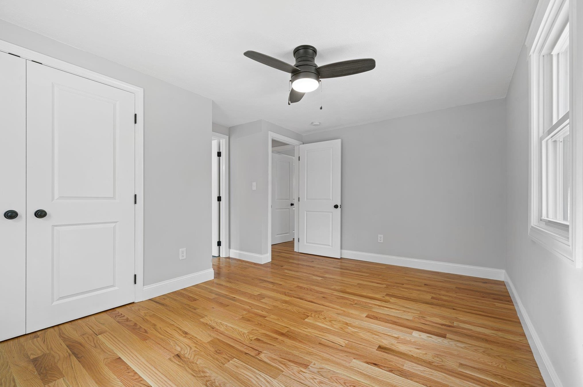 110 Londonderry Rd, Windham NH  03087-1118 exterior