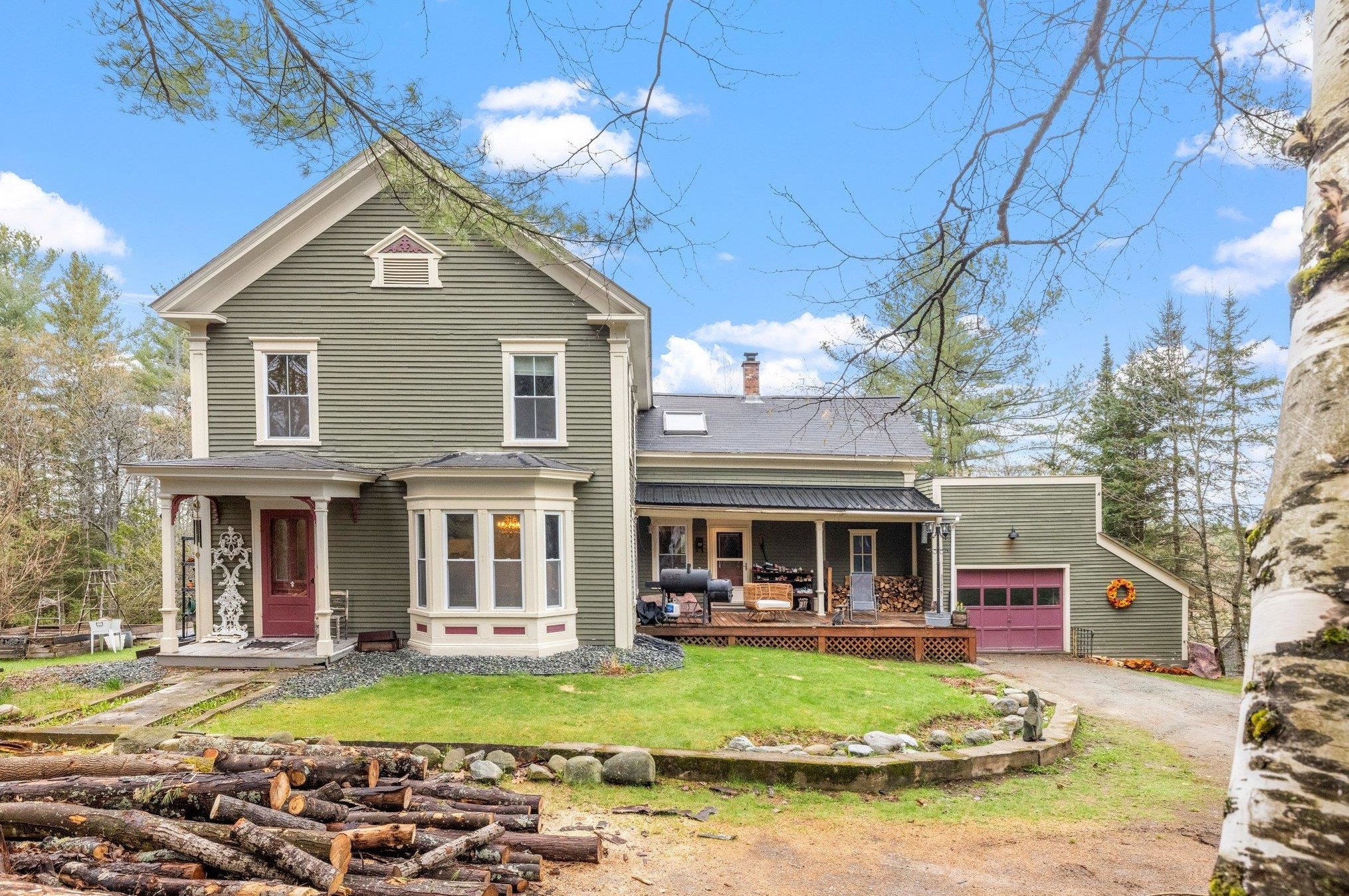 56 Greenwood St, Carroll, NH 03598