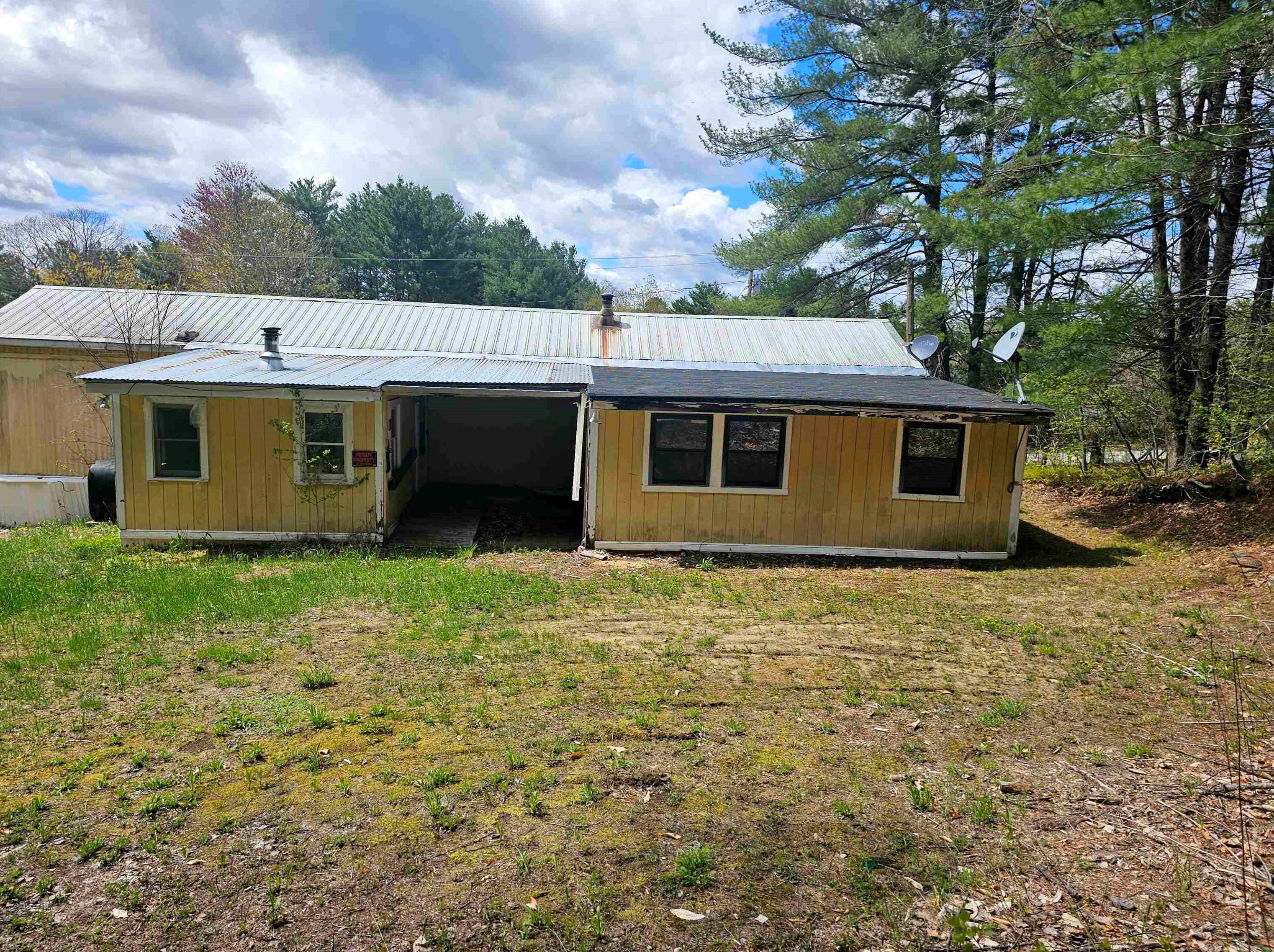 381 Black Hall Rd, Chichester, NH 03234