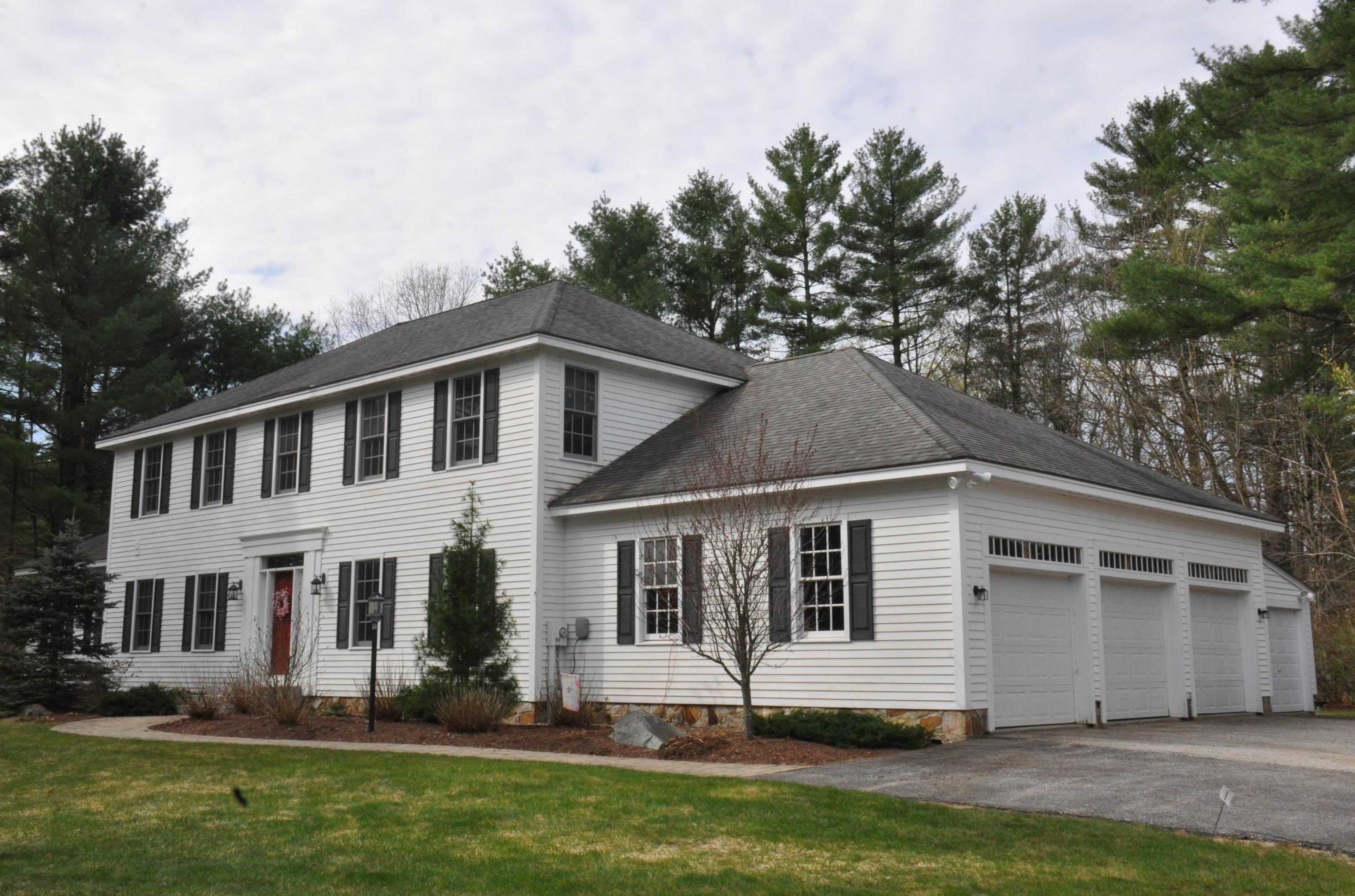 78 Fieldstone Rd, Hopkinton, NH 03229