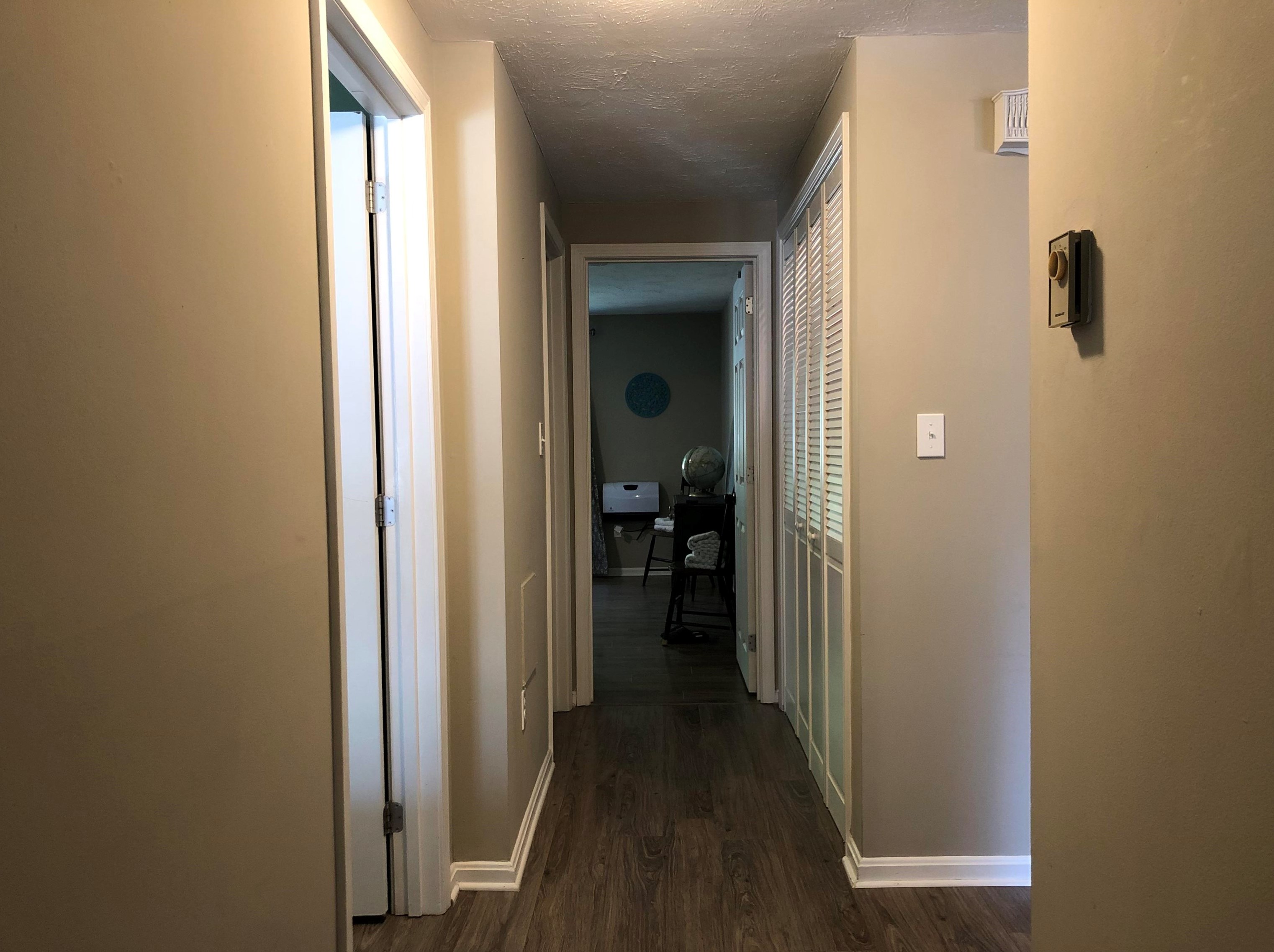 10 Essex Green Ct, Merrimack NH  03054-3450 exterior