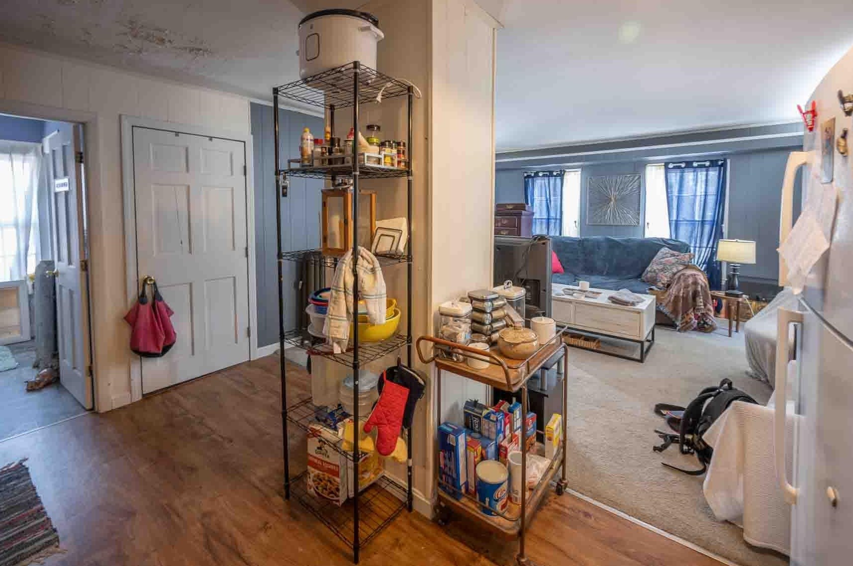 2024 Candia Rd, Manchester NH 03109-5701 exterior