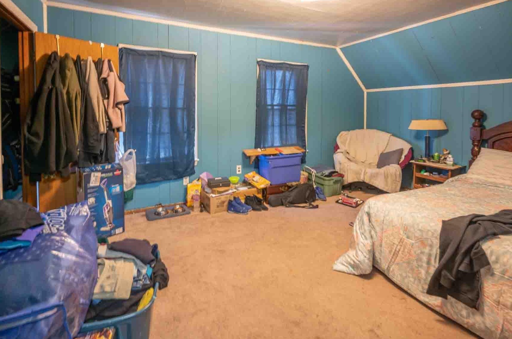 2024 Candia Rd, Manchester NH 03109-5701 exterior