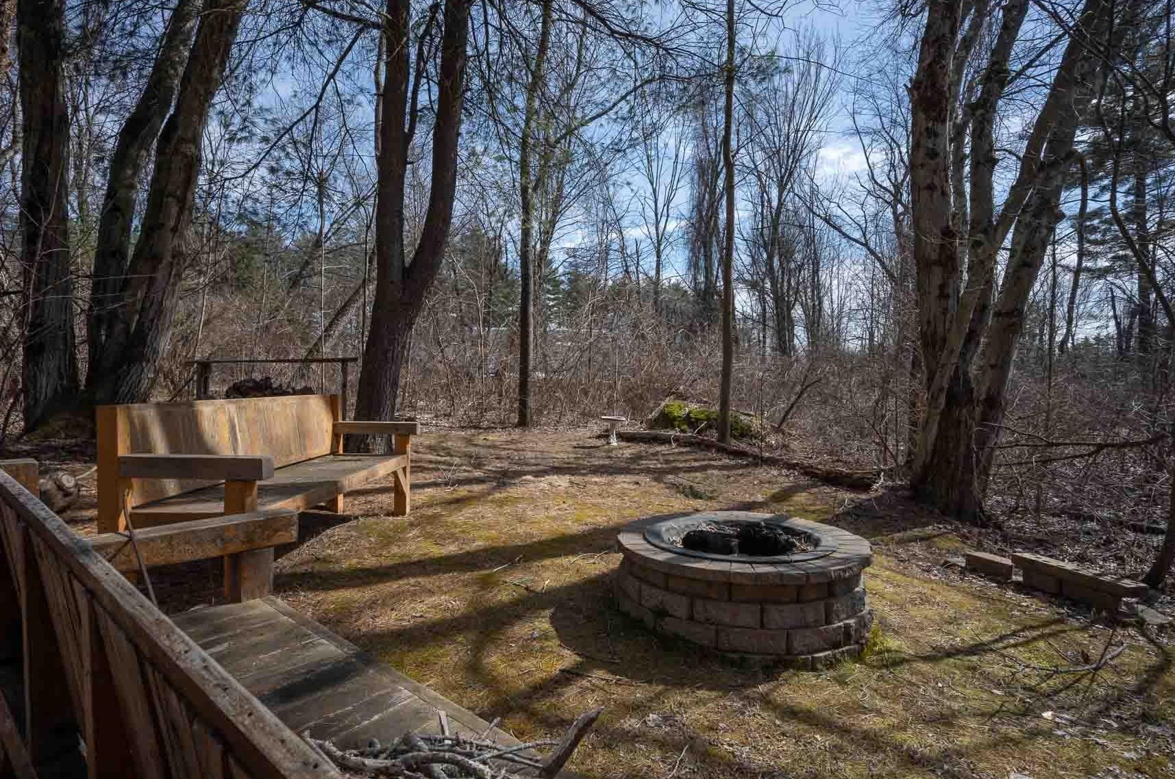 2024 Candia Rd, Manchester NH 03109-5701 exterior