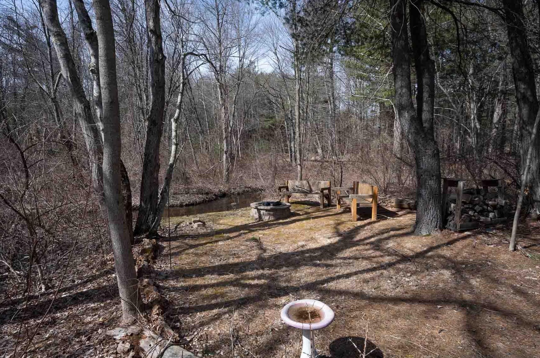 2024 Candia Rd, Manchester NH 03109-5701 exterior