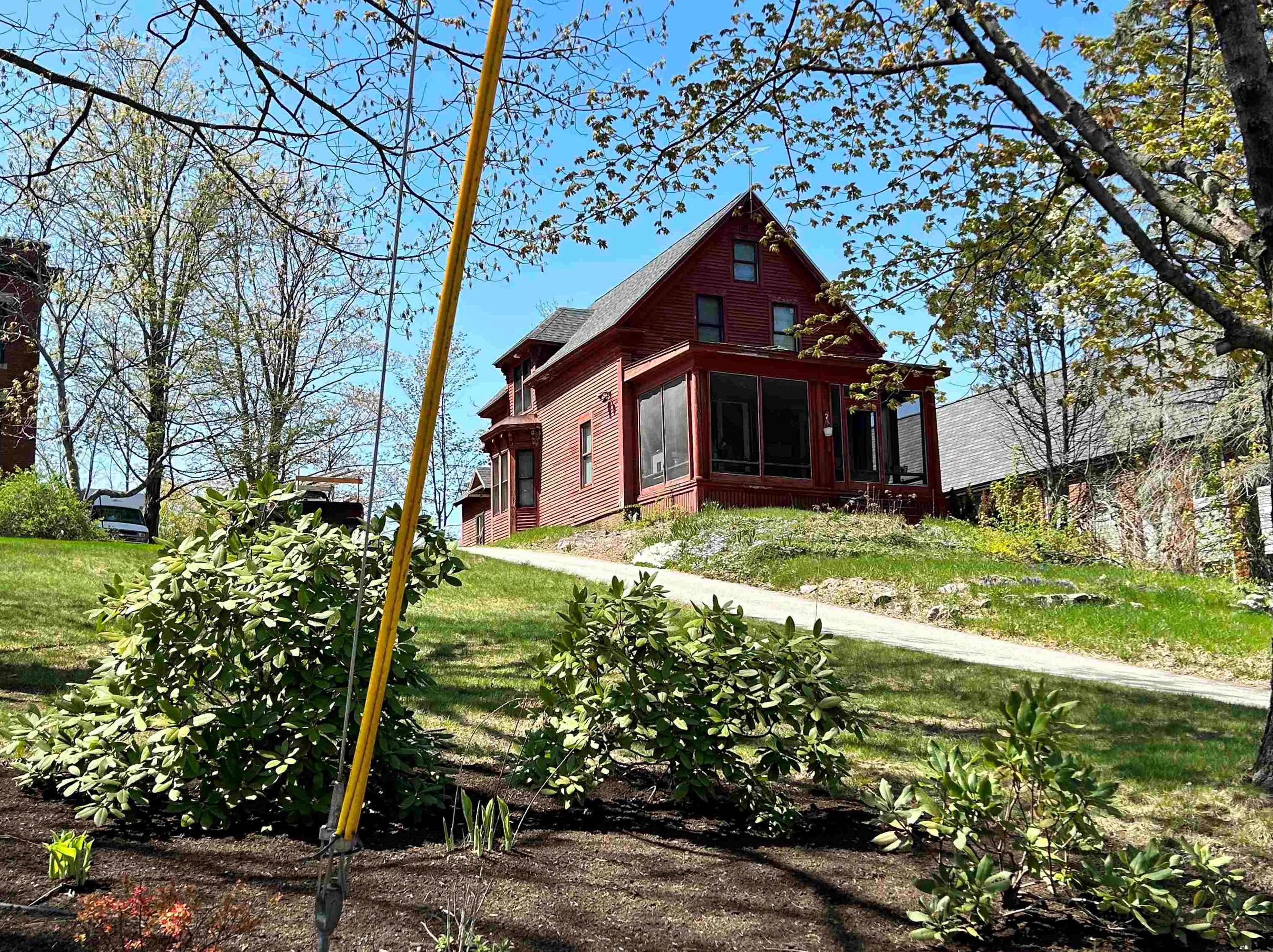 99 Main St, Meredith, NH 03253-5839