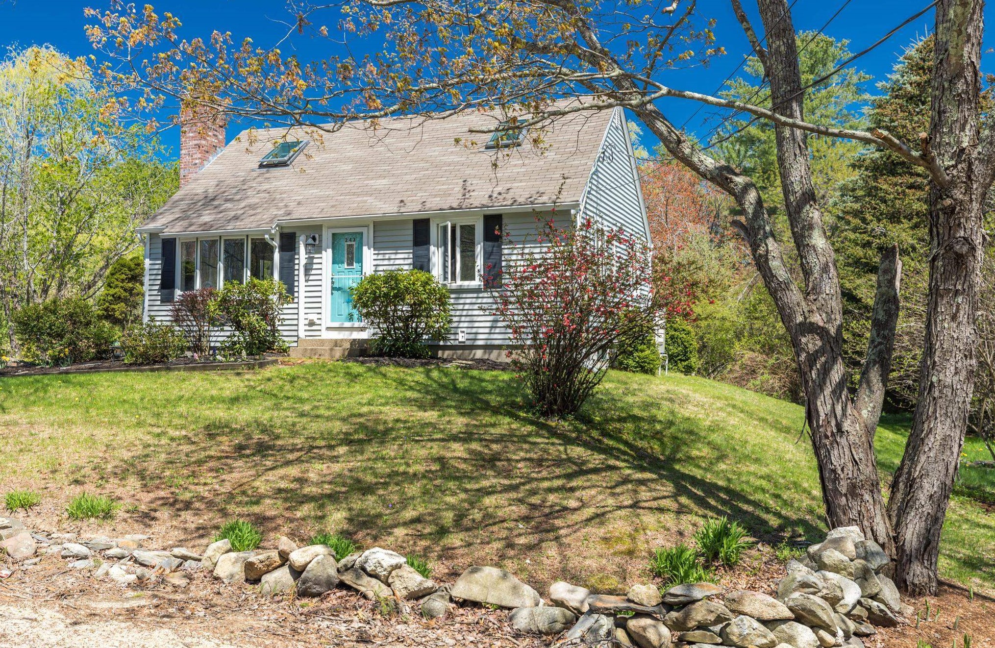 243 Tolend Rd, Dover, NH 03820