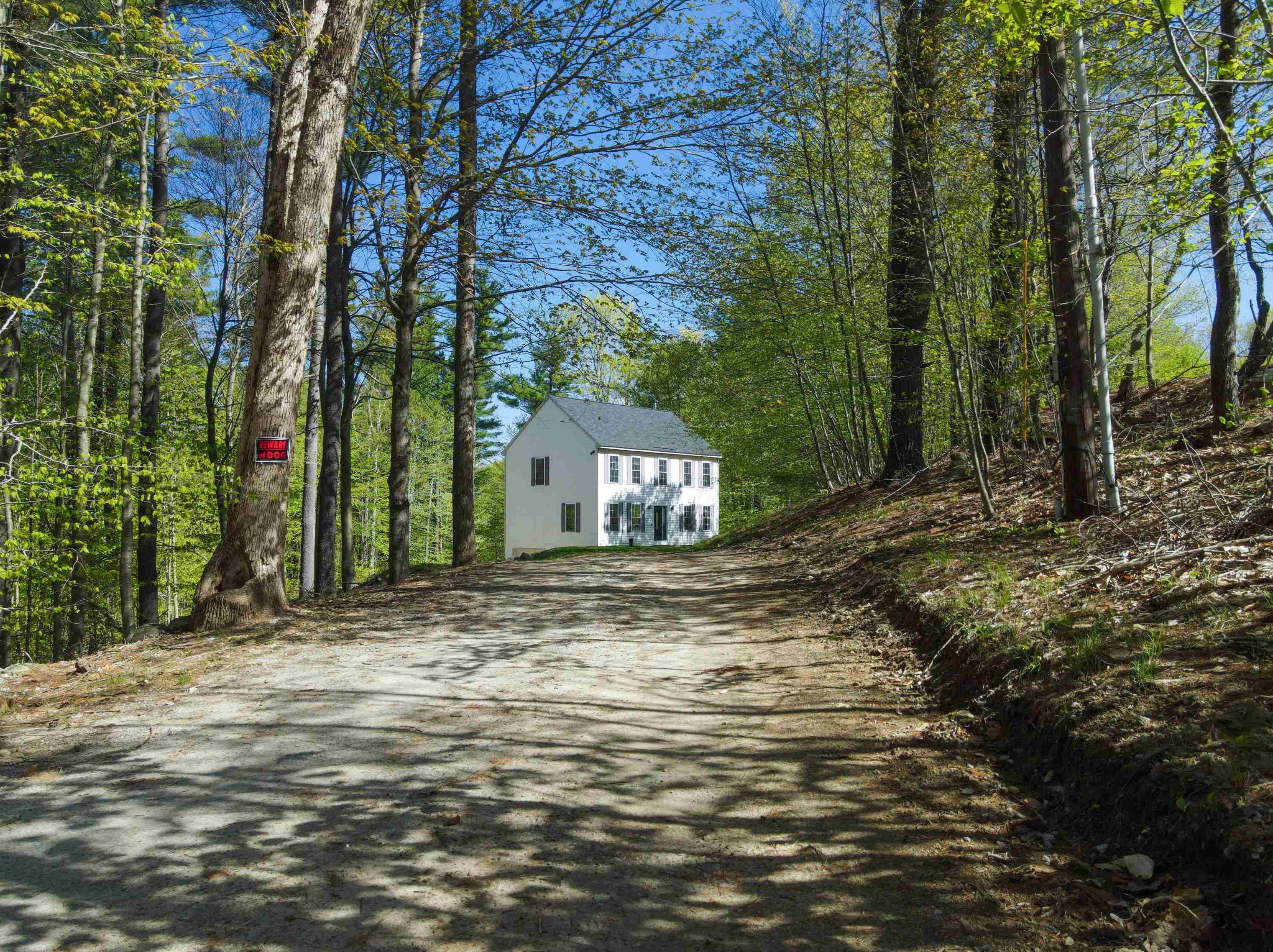 83 Range Rd, Northwood, NH 03261