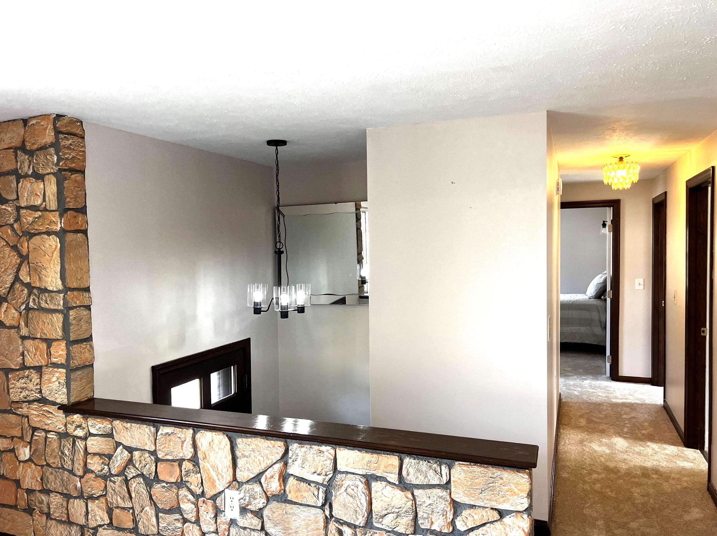 10 Wentworth Ln, Derry, NH 03038