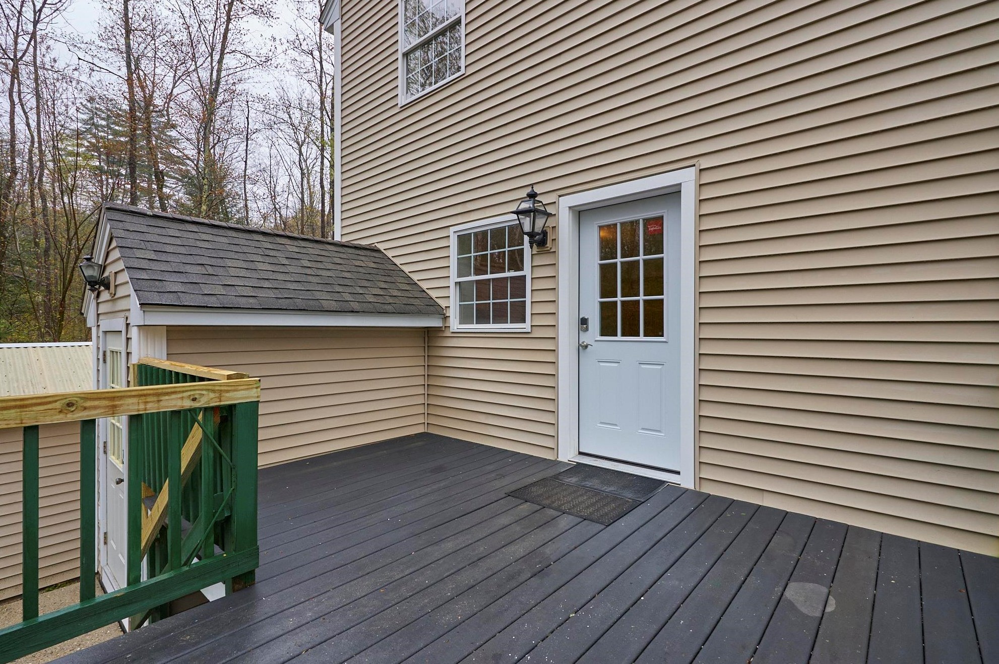675 River Rd, Weare, NH 03281
