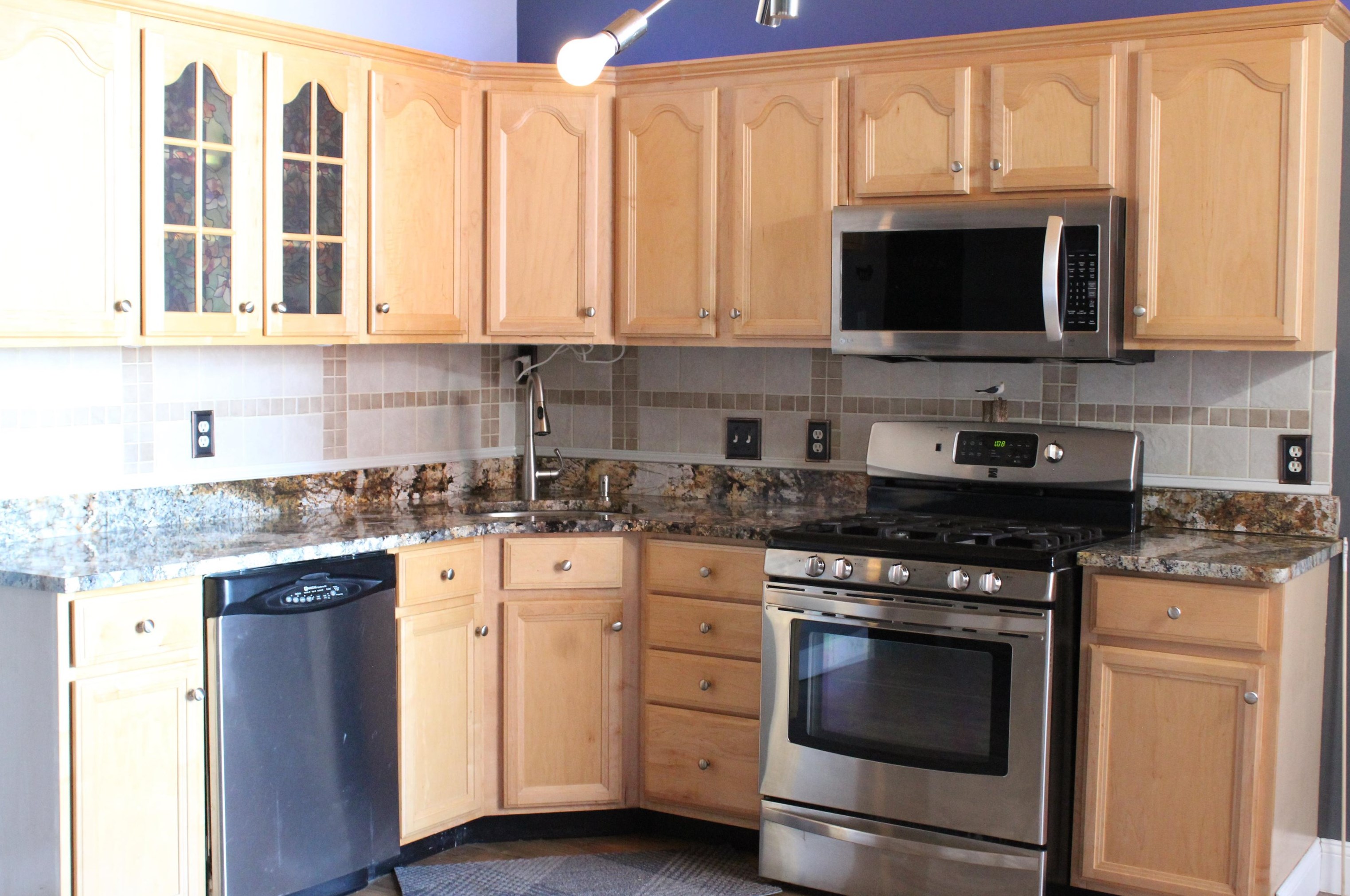 470 Silver St #213, Manchester, NH 03103