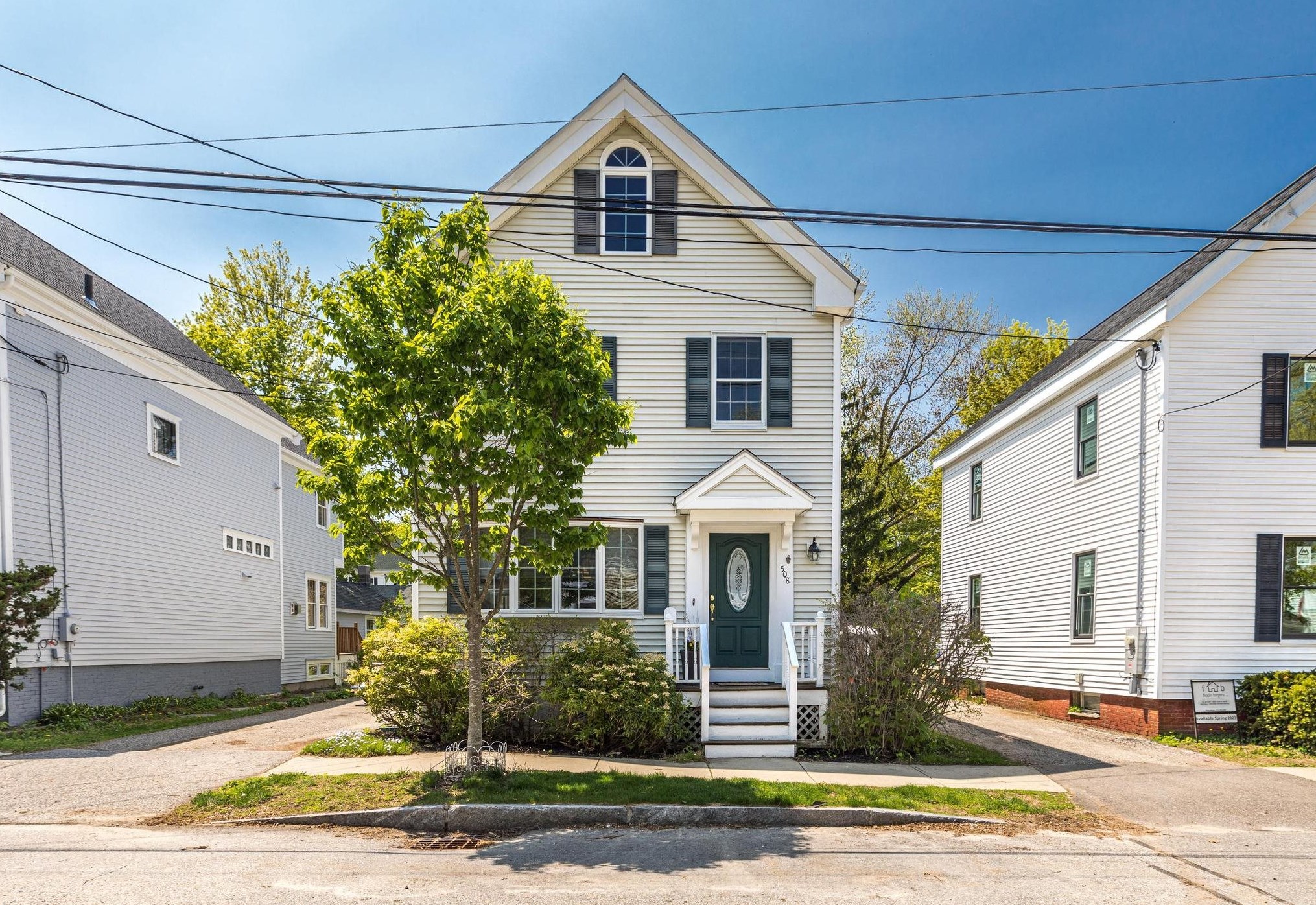 508 Union St, Portsmouth, NH 03801