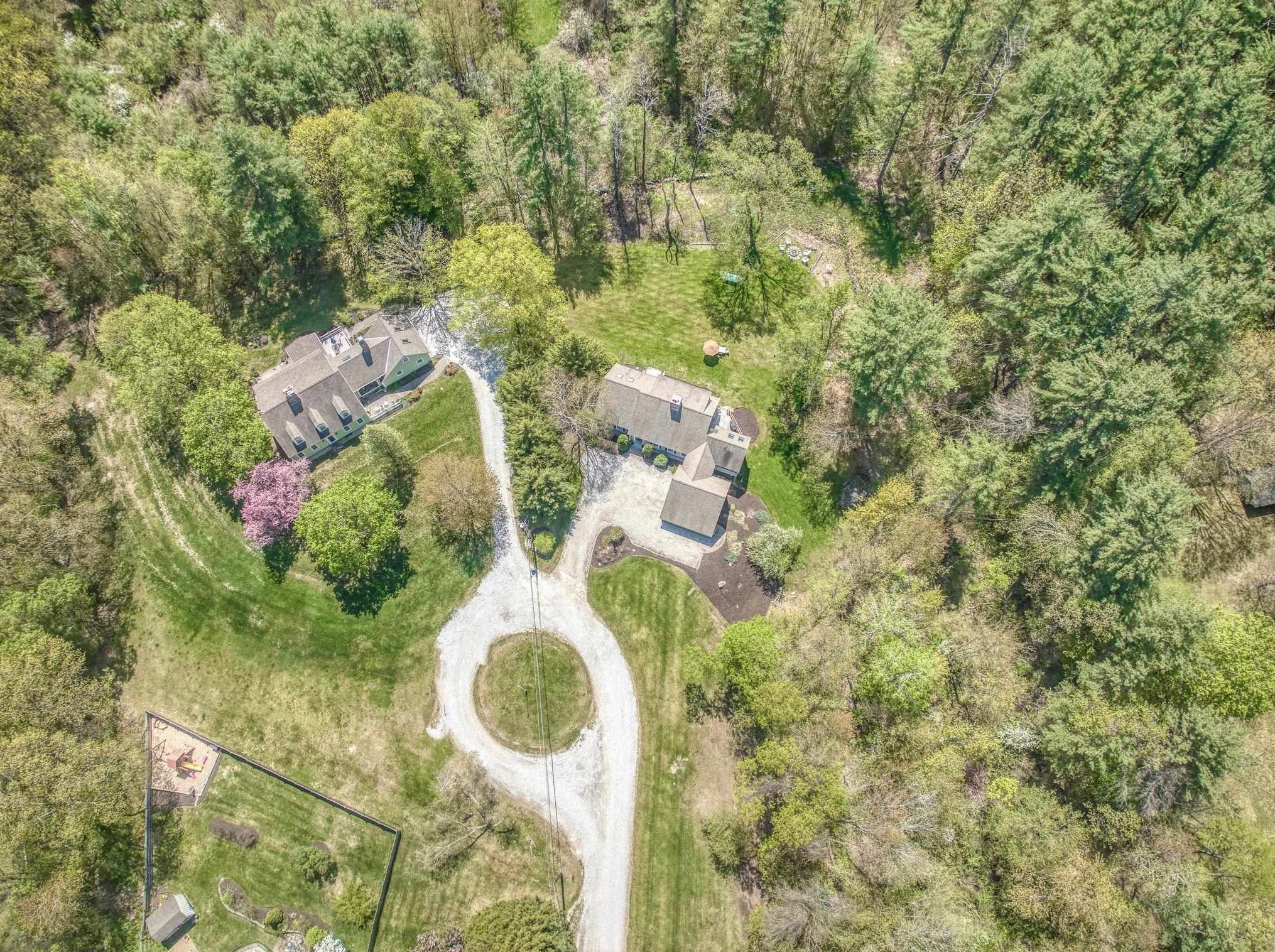 6 Christian Hill Rd, Amherst, NH 03031