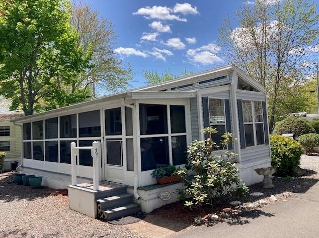 308 State Route 286 #lot 75, Seabrook, NH 03874