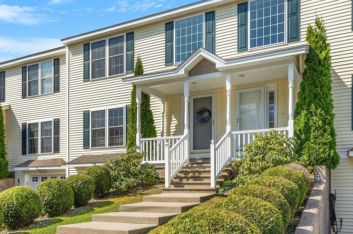28 Owens Dr #70, Swanzey Center, NH 03446