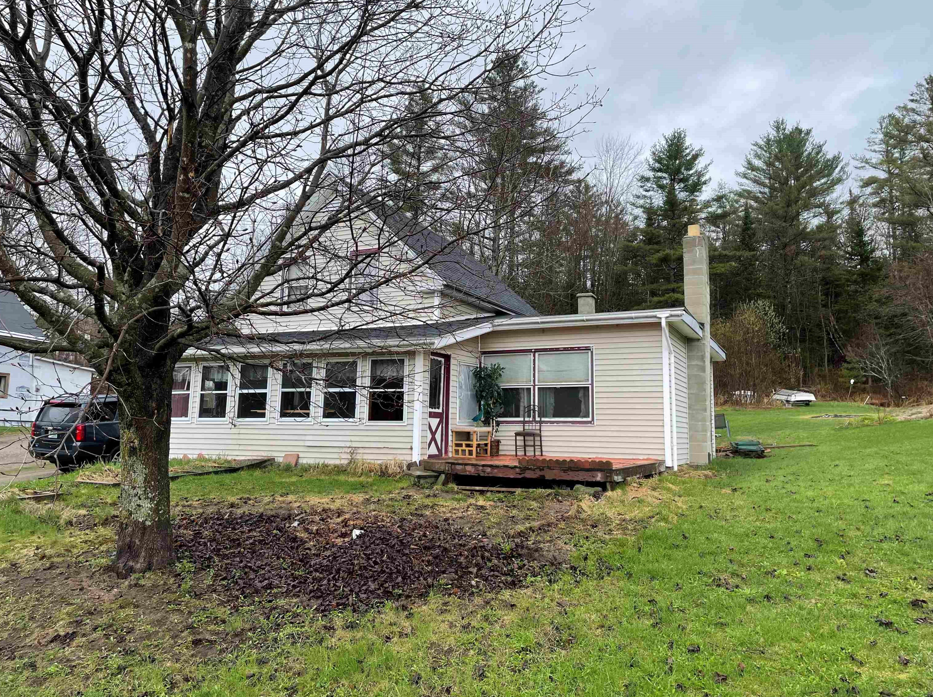 108 W Village Rd, Dummer, NH 03588