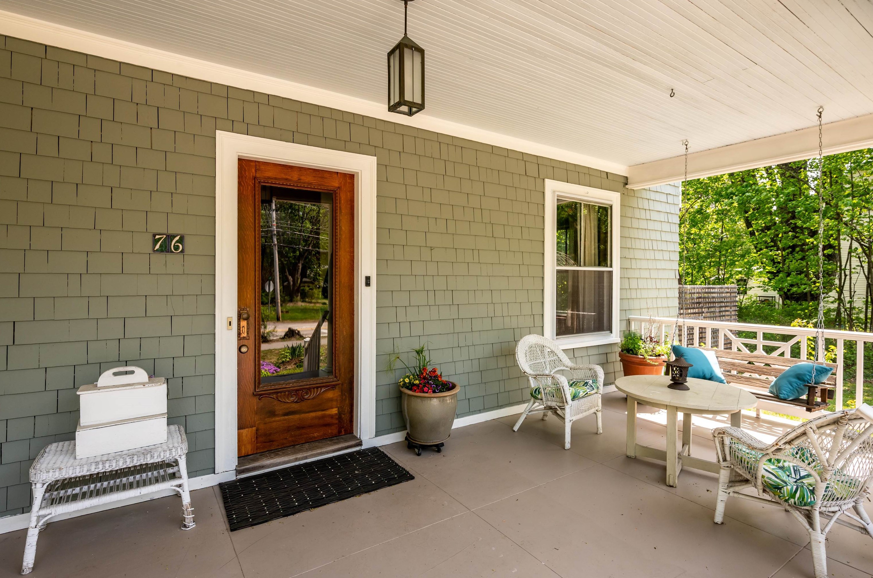 76 Madbury Rd, Lee, NH 03824