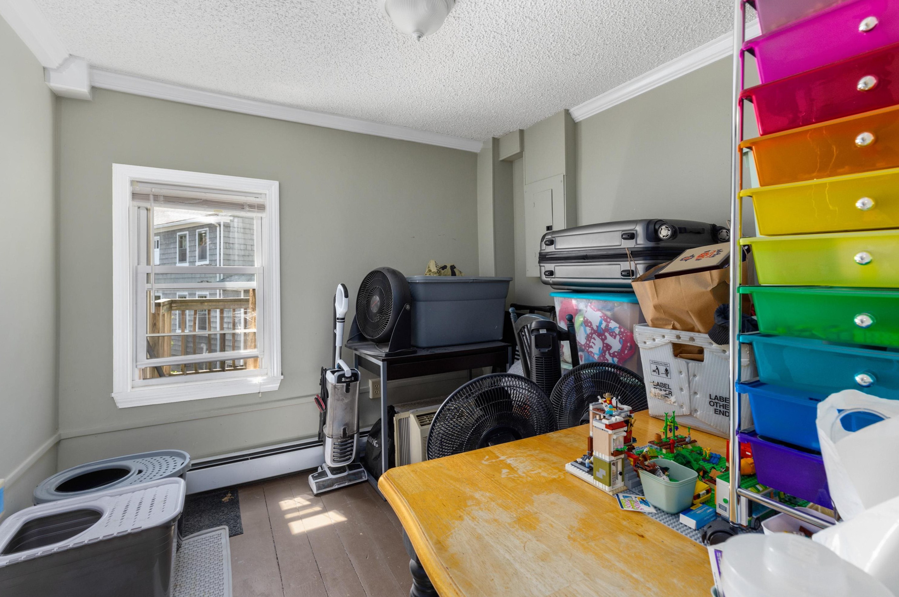 29 Central St, Newmarket NH 03857-1604 exterior