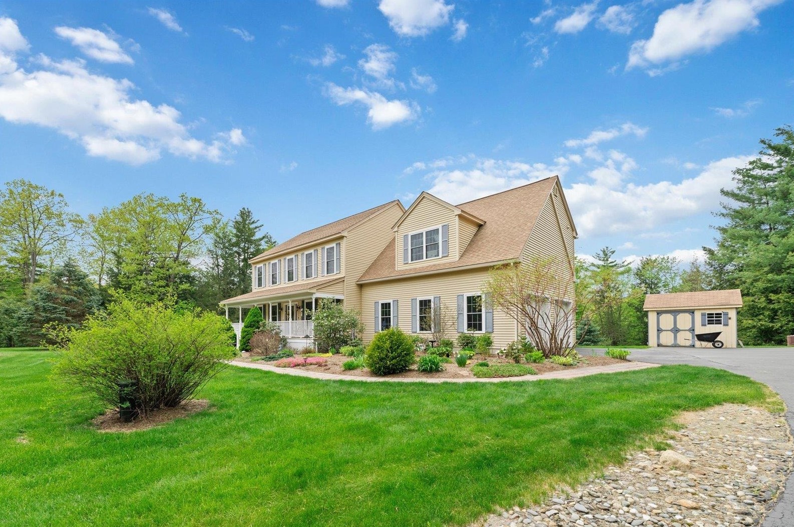 118 Gunn Rd, Keene, NH 03431